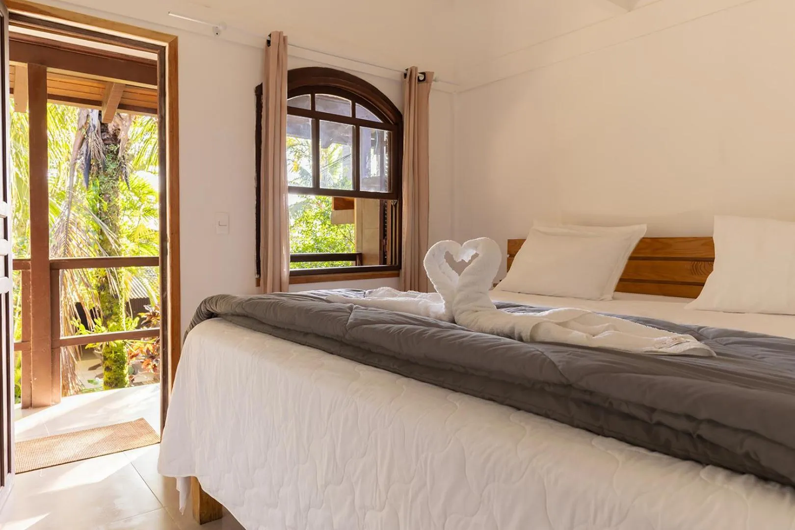 Bed in Pousada Marimar