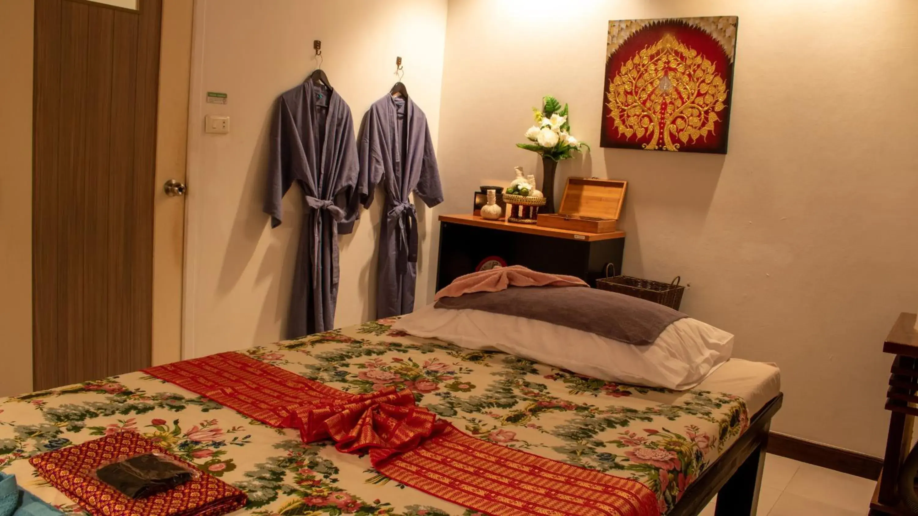 Spa and wellness centre/facilities, Bed in Best Western Premier Bangtao Beach Resort & Spa Spa and wellness centre/facilities, Bed in Best Western Premier Bangtao Beach Resort & Spa