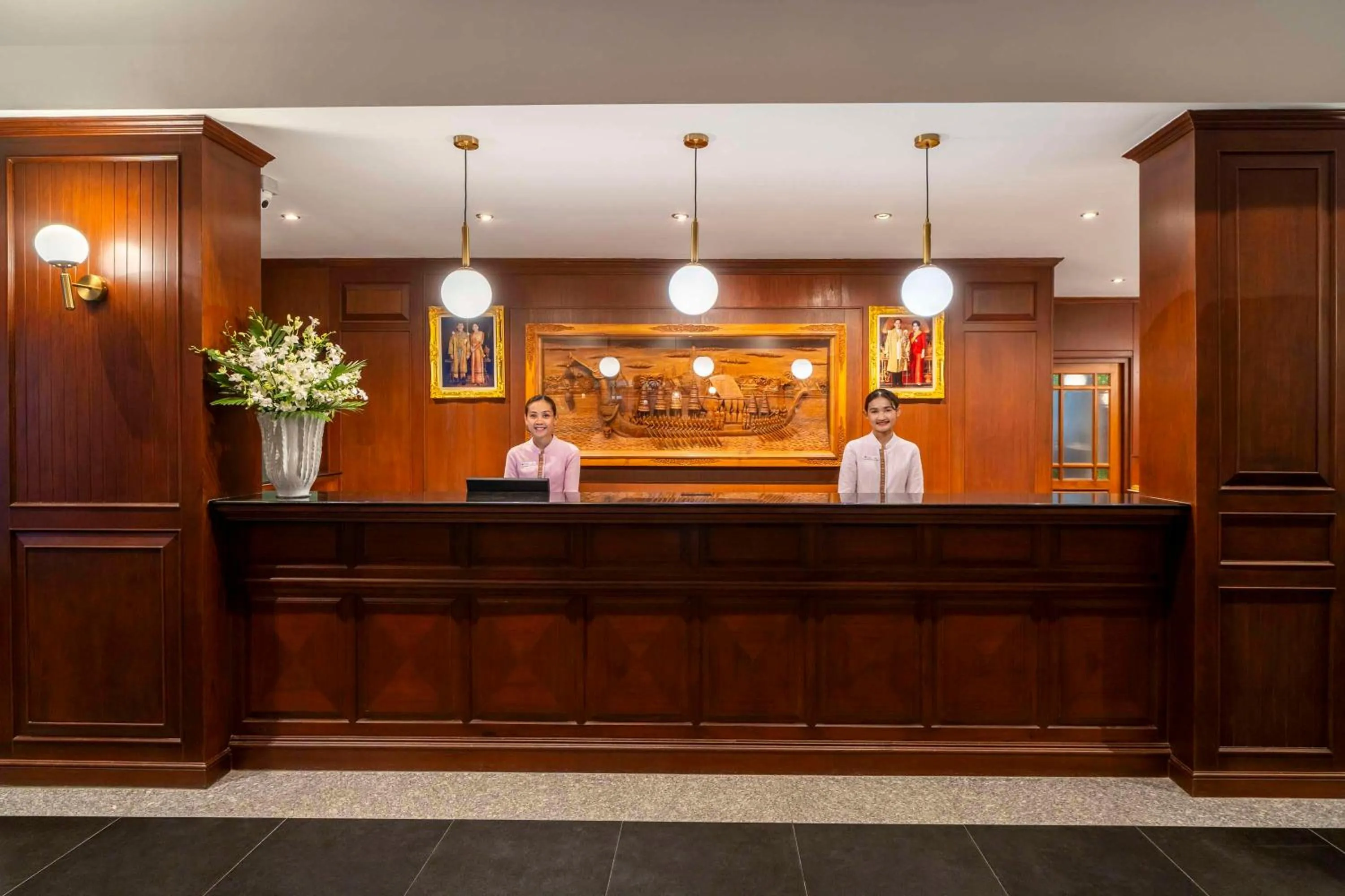 Lobby or reception in Best Western Premier Bangtao Beach Resort & Spa