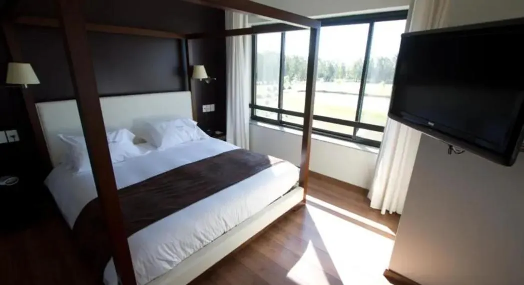 Bed in Regency Park Hotel