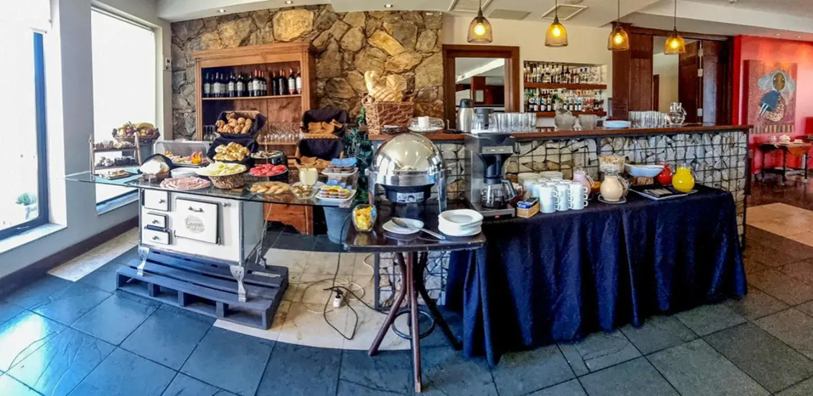 Lounge or bar in Regency Park Hotel Lounge or bar in Regency Park Hotel