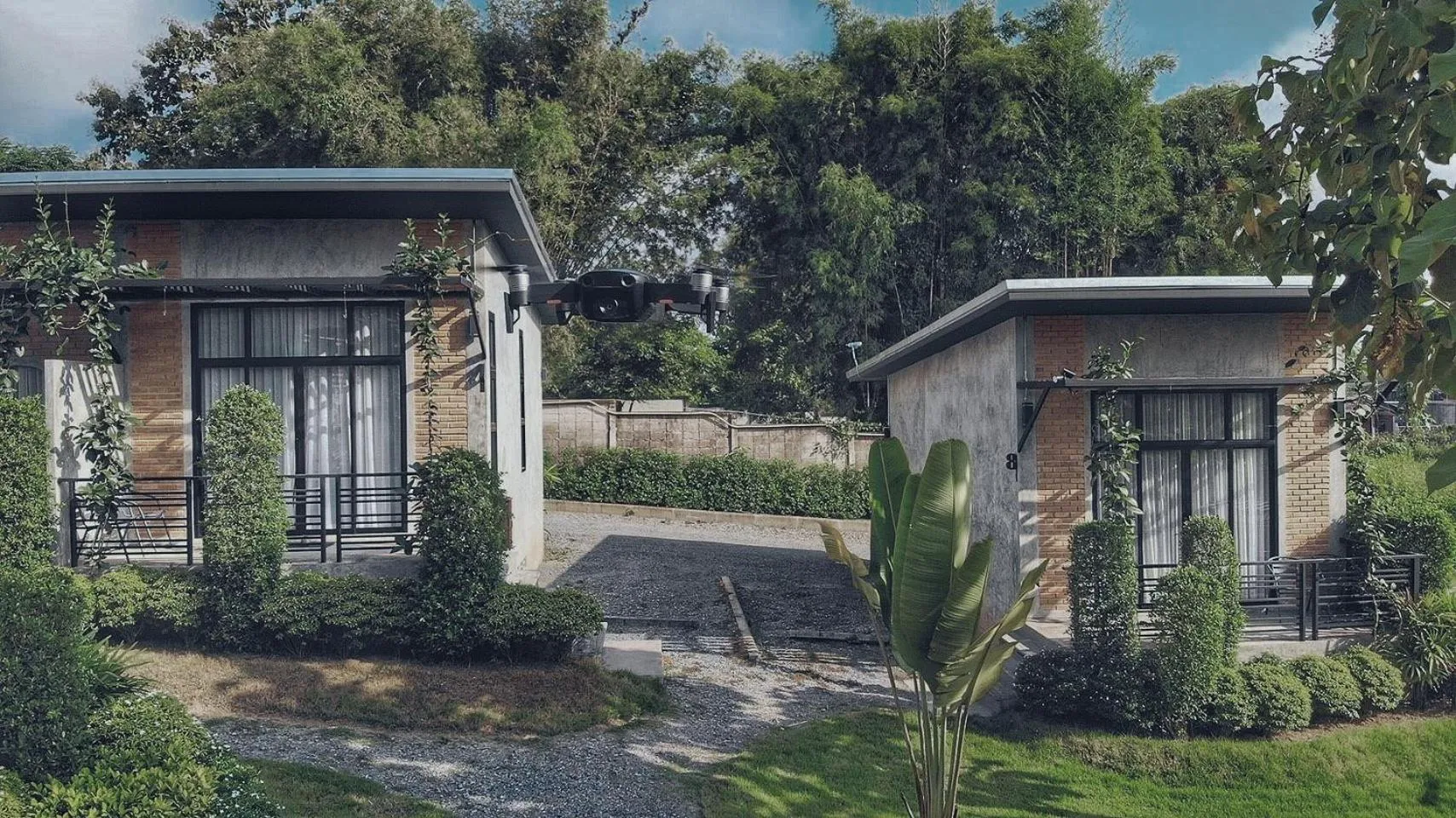 Property building in Casa Foresta Nan