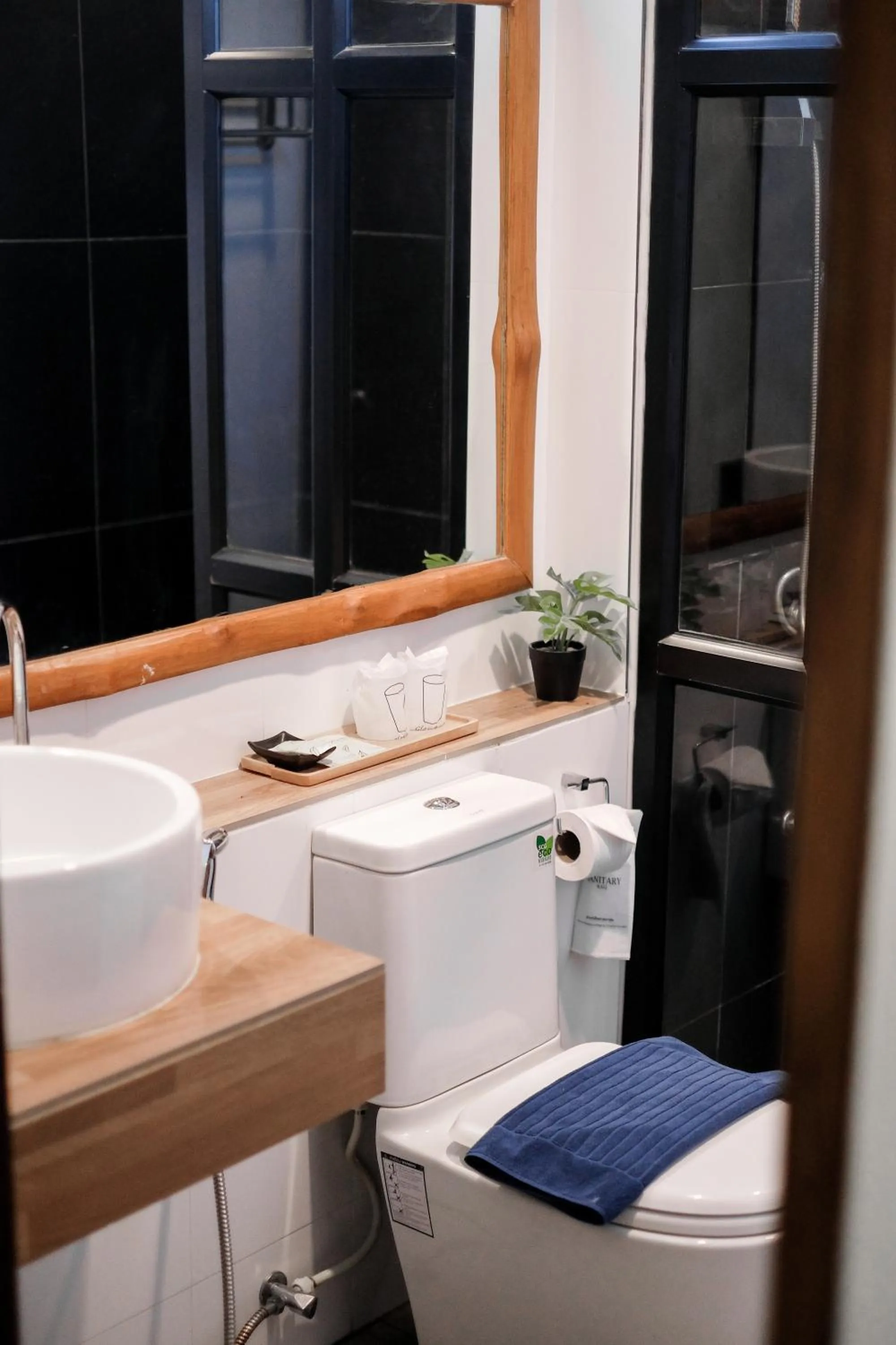 Toilet in Casa Foresta Nan