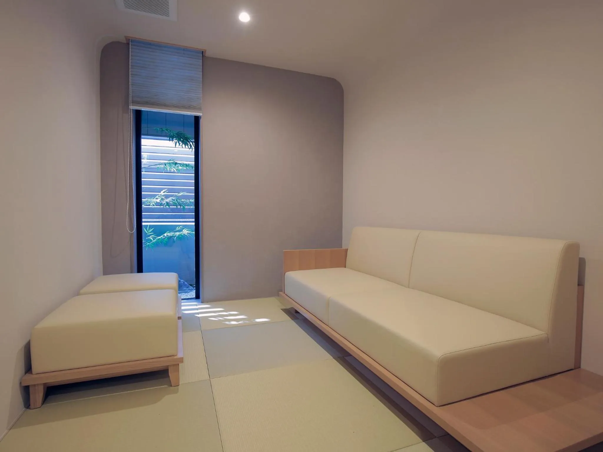 Communal lounge/ TV room, Bed in Hotel Intergate Kyoto Shijo Shinmachi