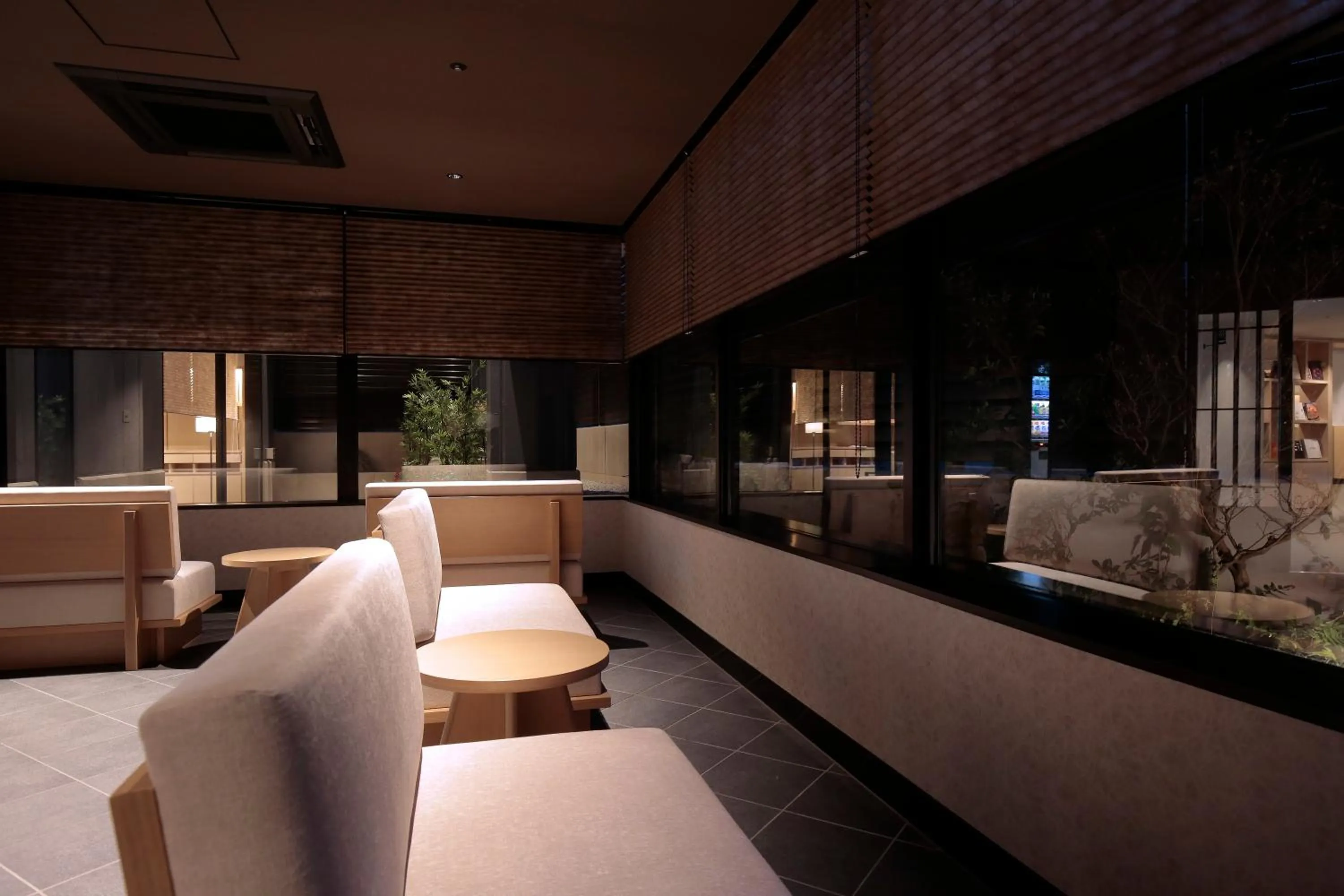 Communal lounge/ TV room in Hotel Intergate Kyoto Shijo Shinmachi