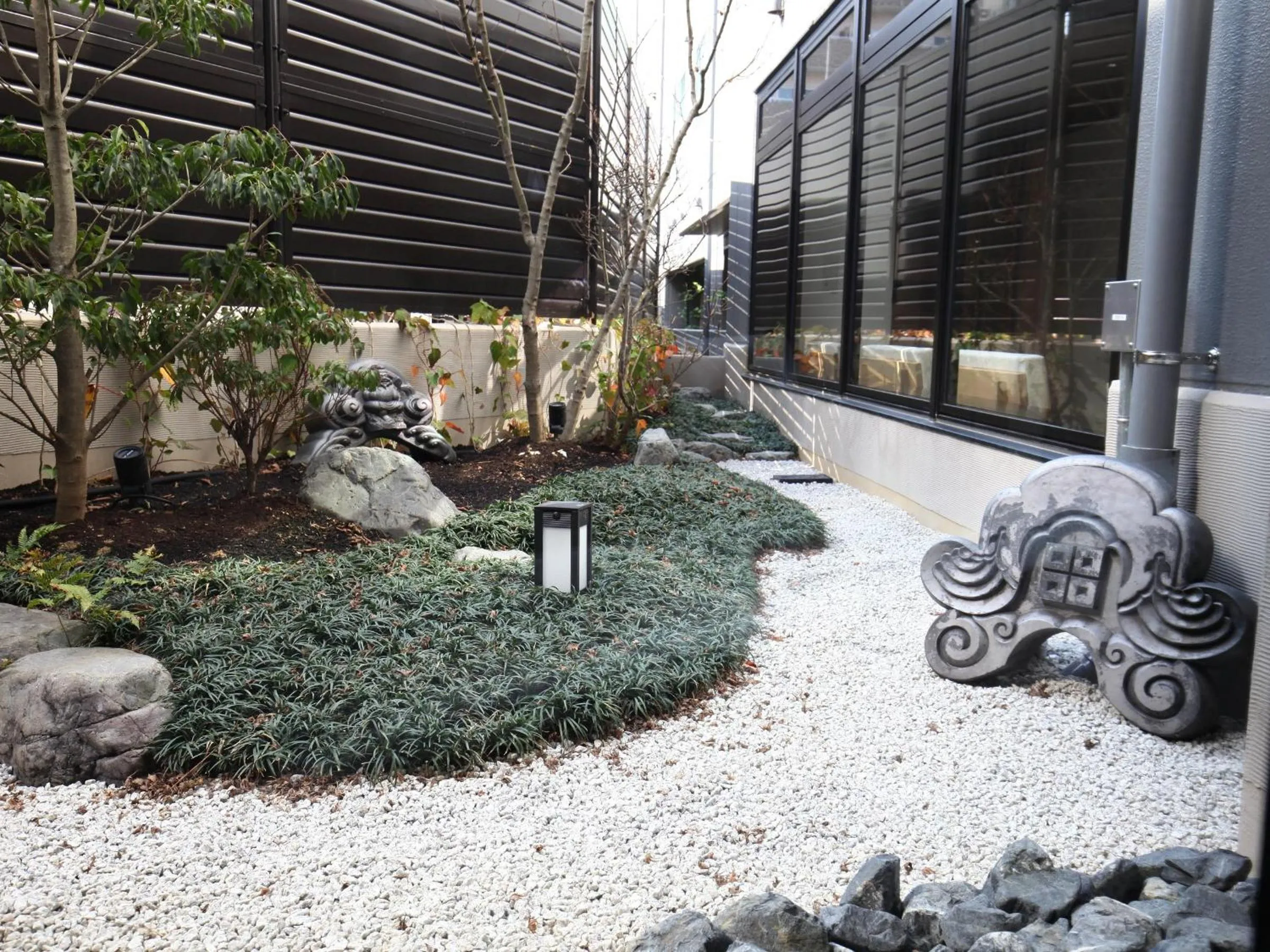 Communal lounge/ TV room in Hotel Intergate Kyoto Shijo Shinmachi