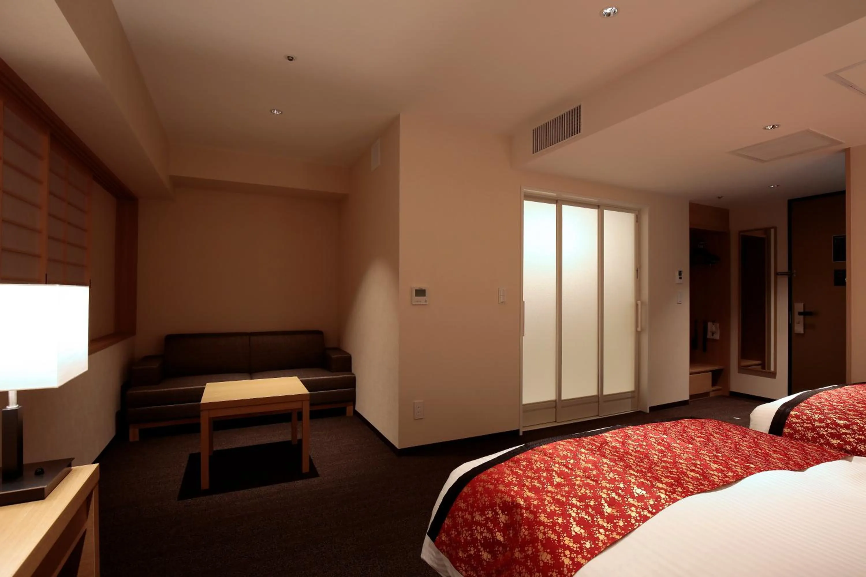 Photo of the whole room, Bed in Hotel Intergate Kyoto Shijo Shinmachi