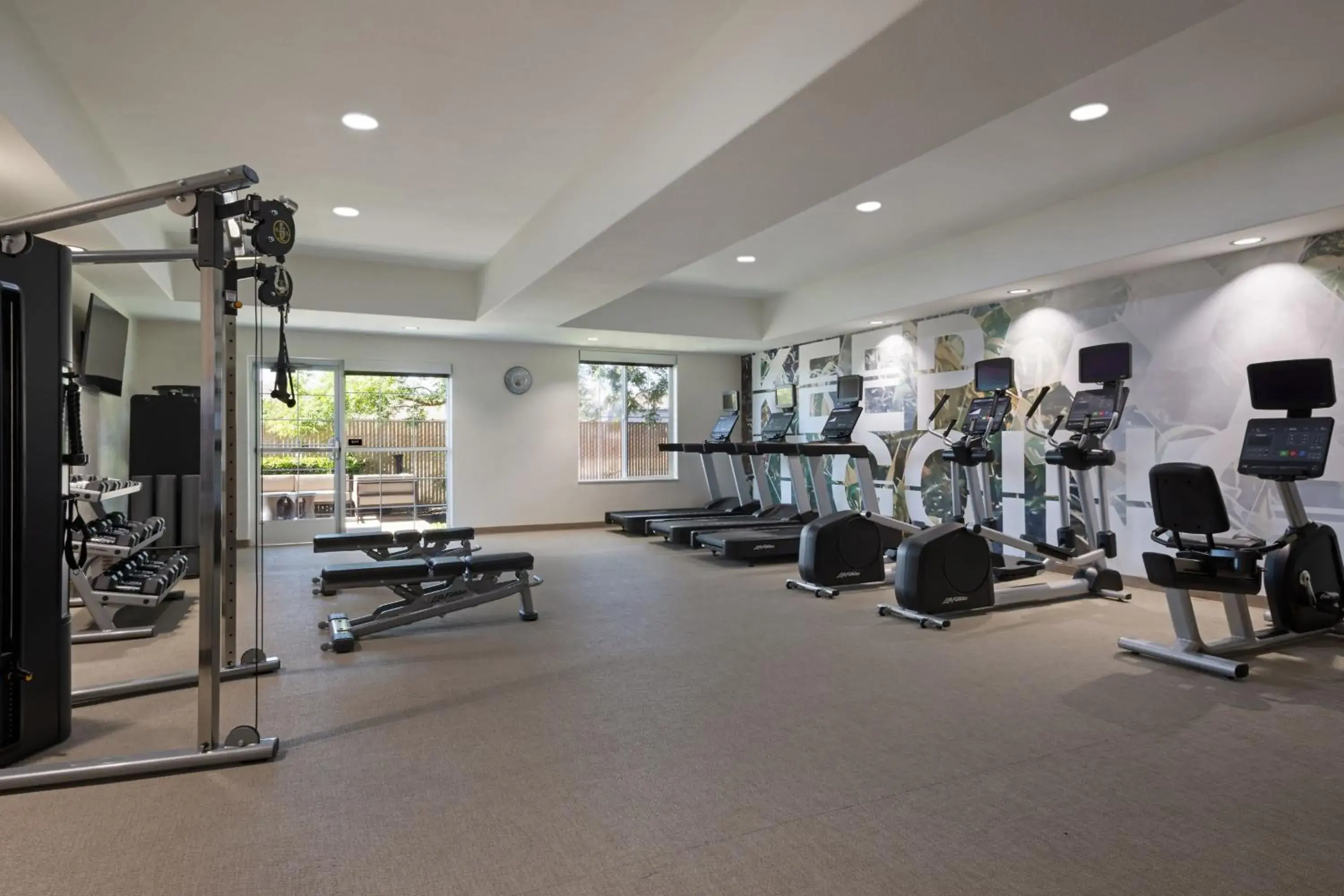 Fitness centre/facilities in Comfort Suites Fitness centre/facilities in Comfort Suites