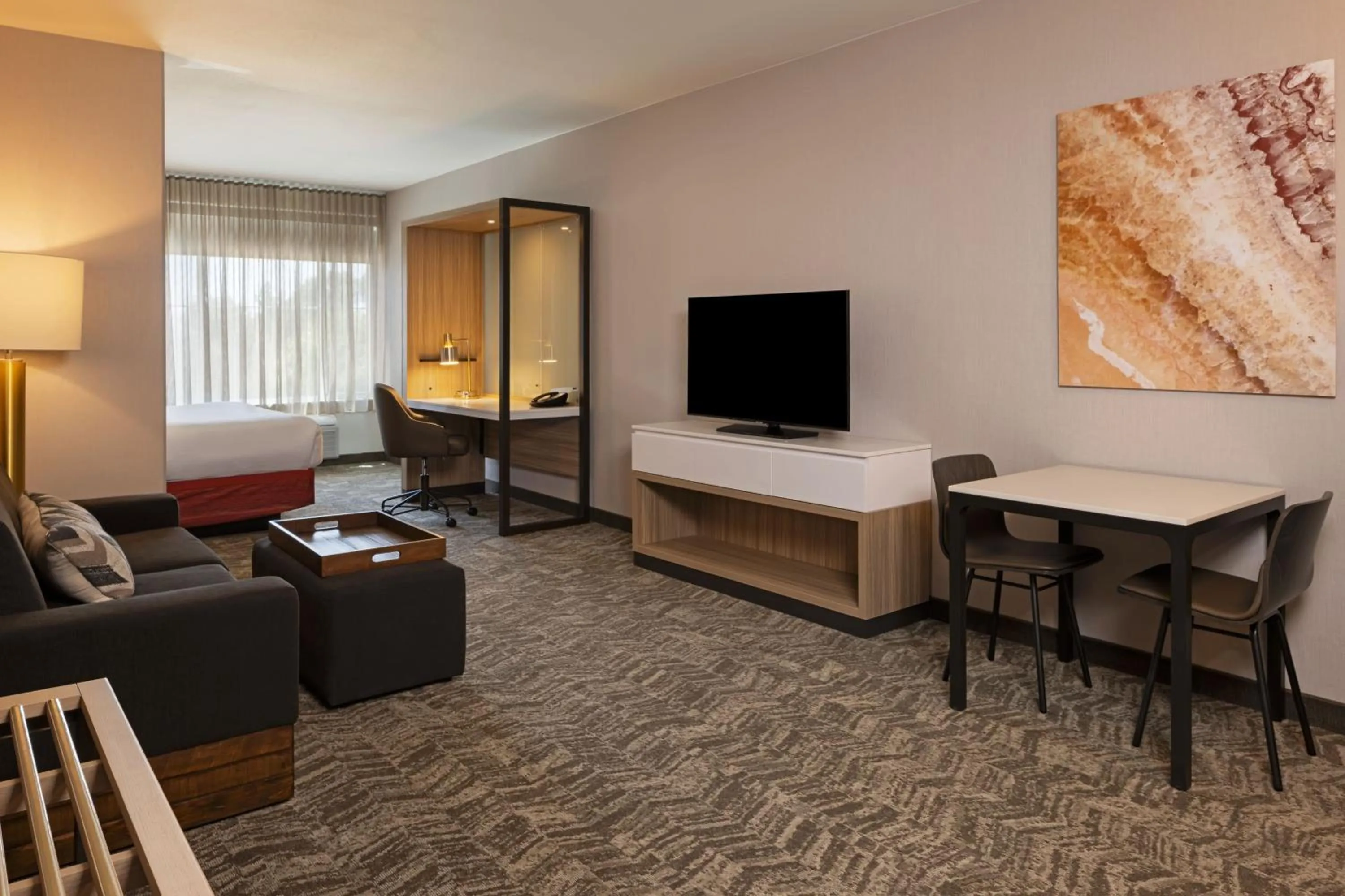 Photo of the whole room in Comfort Suites
