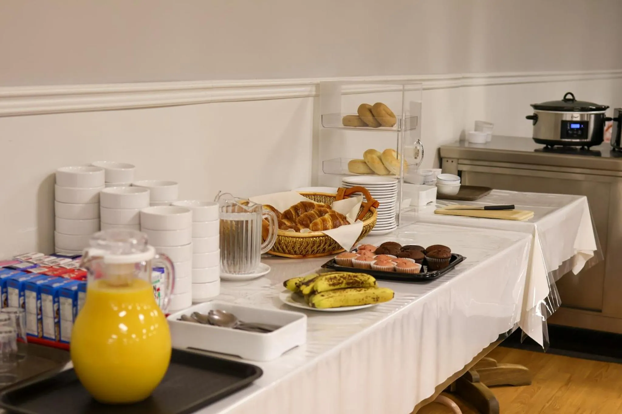 Breakfast in Hôtel au Petit Berger