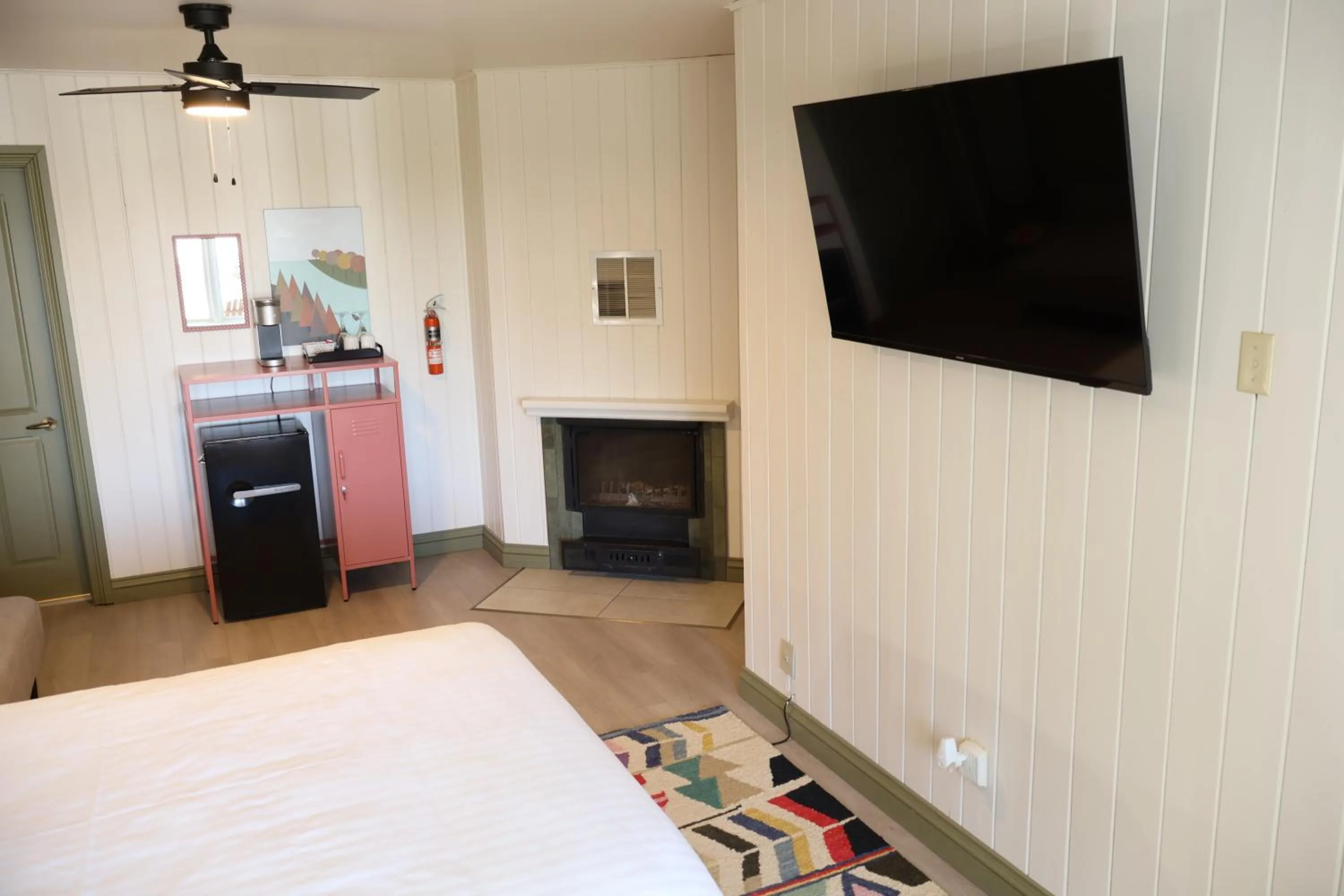 Bedroom, Bed in Hôtel au Petit Berger