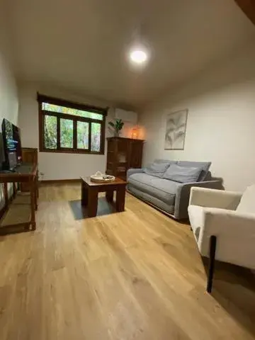 One Bedroom Apartment in Tallow Beach Motel One Bedroom Apartment in Tallow Beach Motel