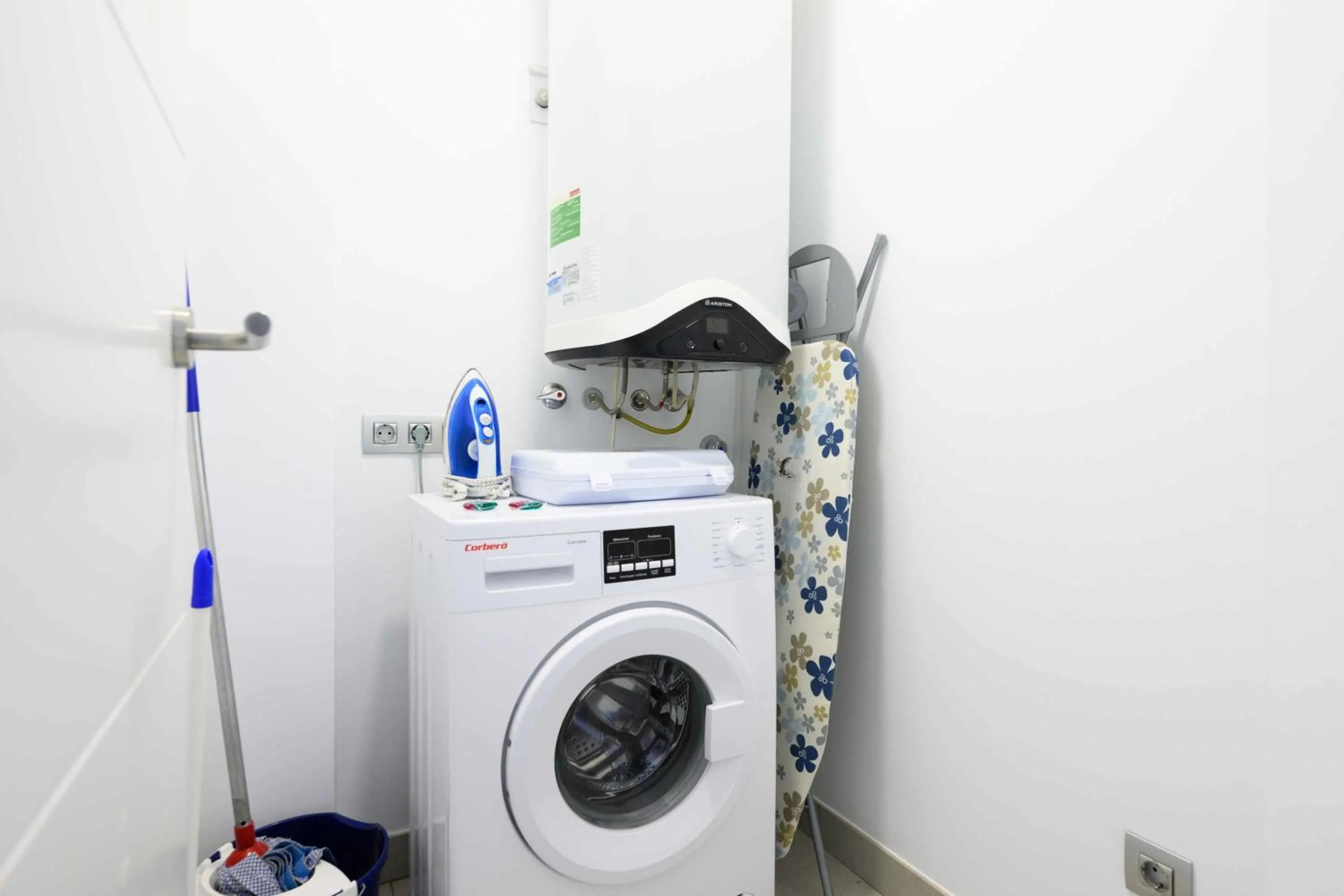 washing machine in Canteras Suites