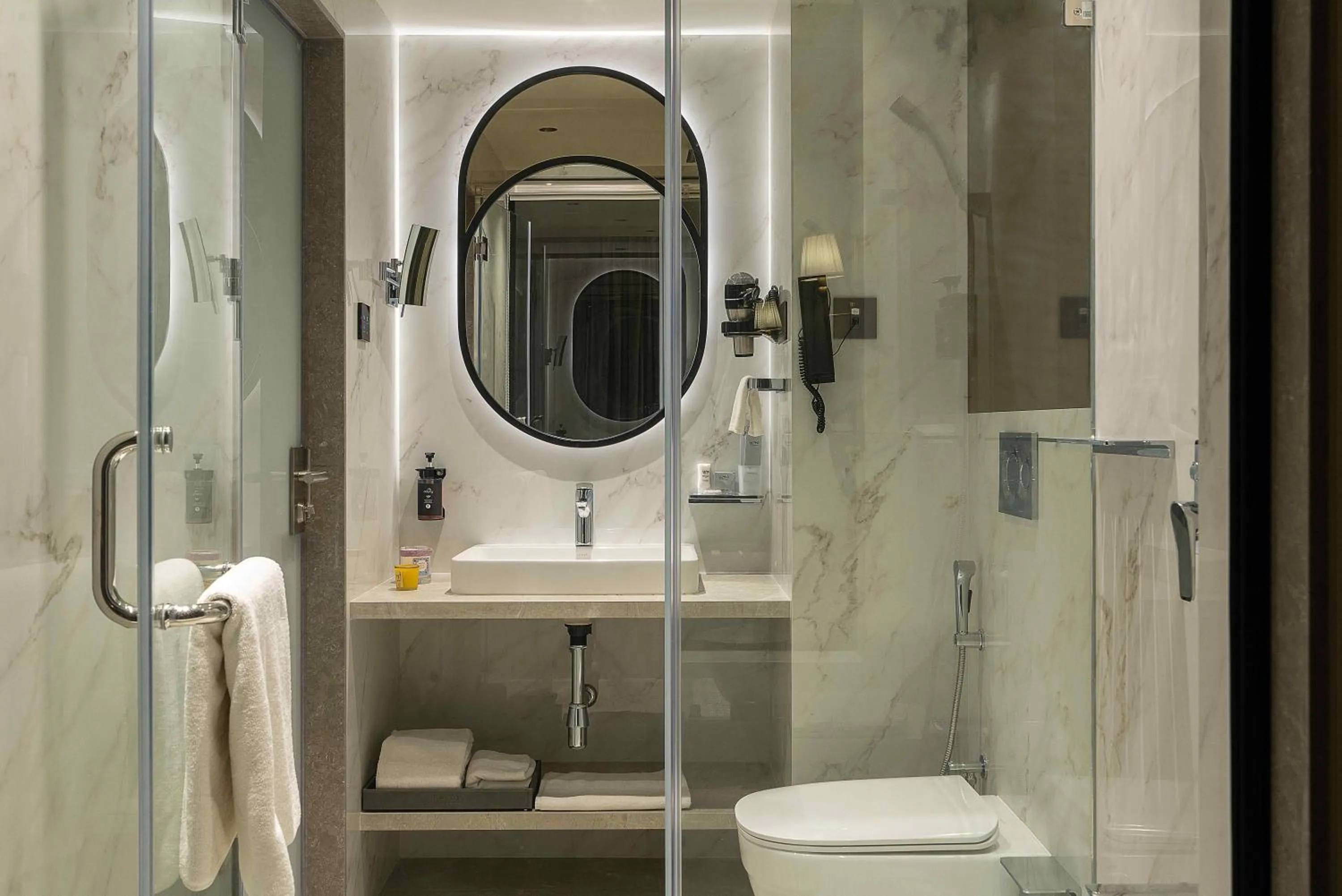 Bathroom in Grand Residency Hotel & Serviced Apartments