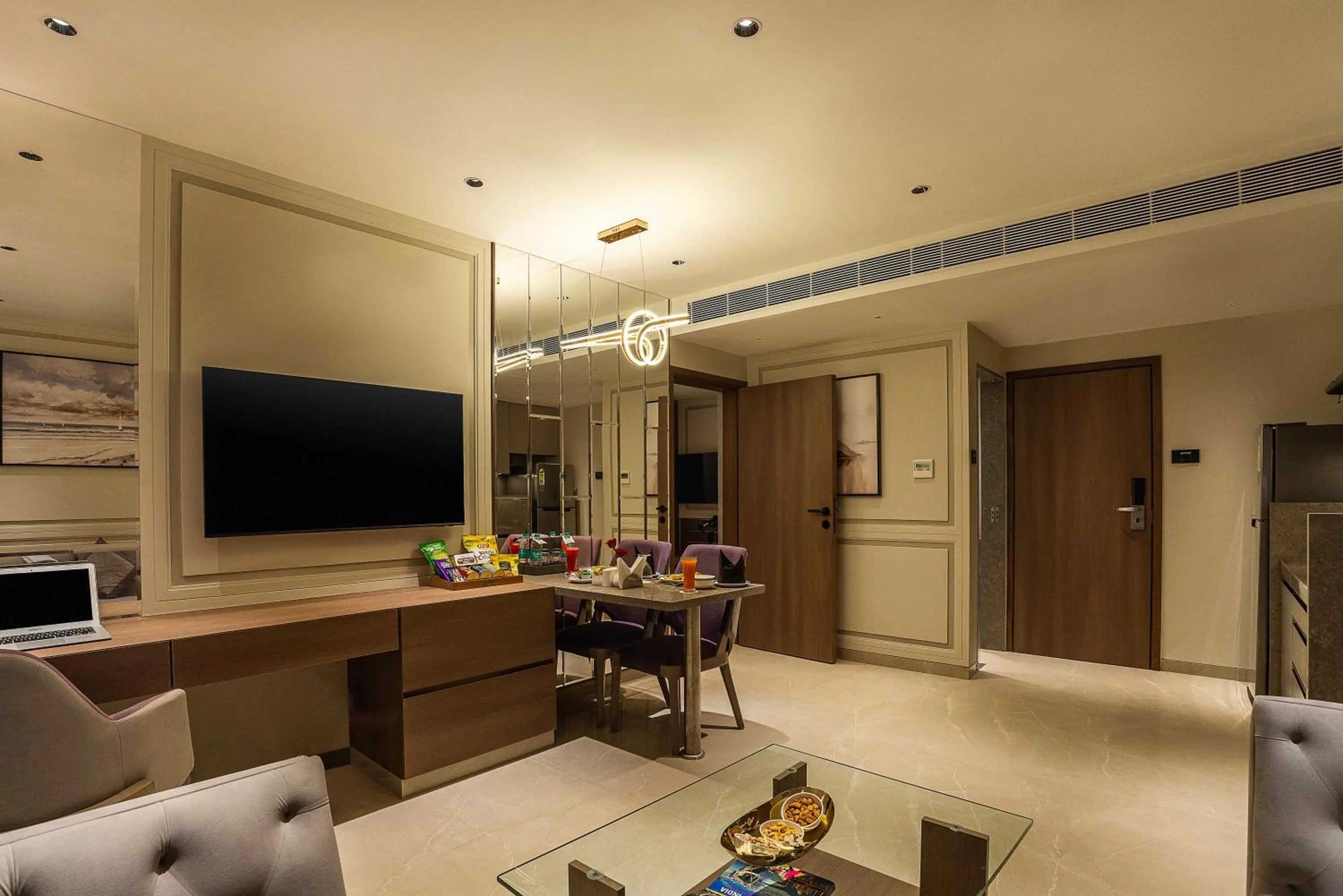 Grand Residency Hotel & Serviced Apartments