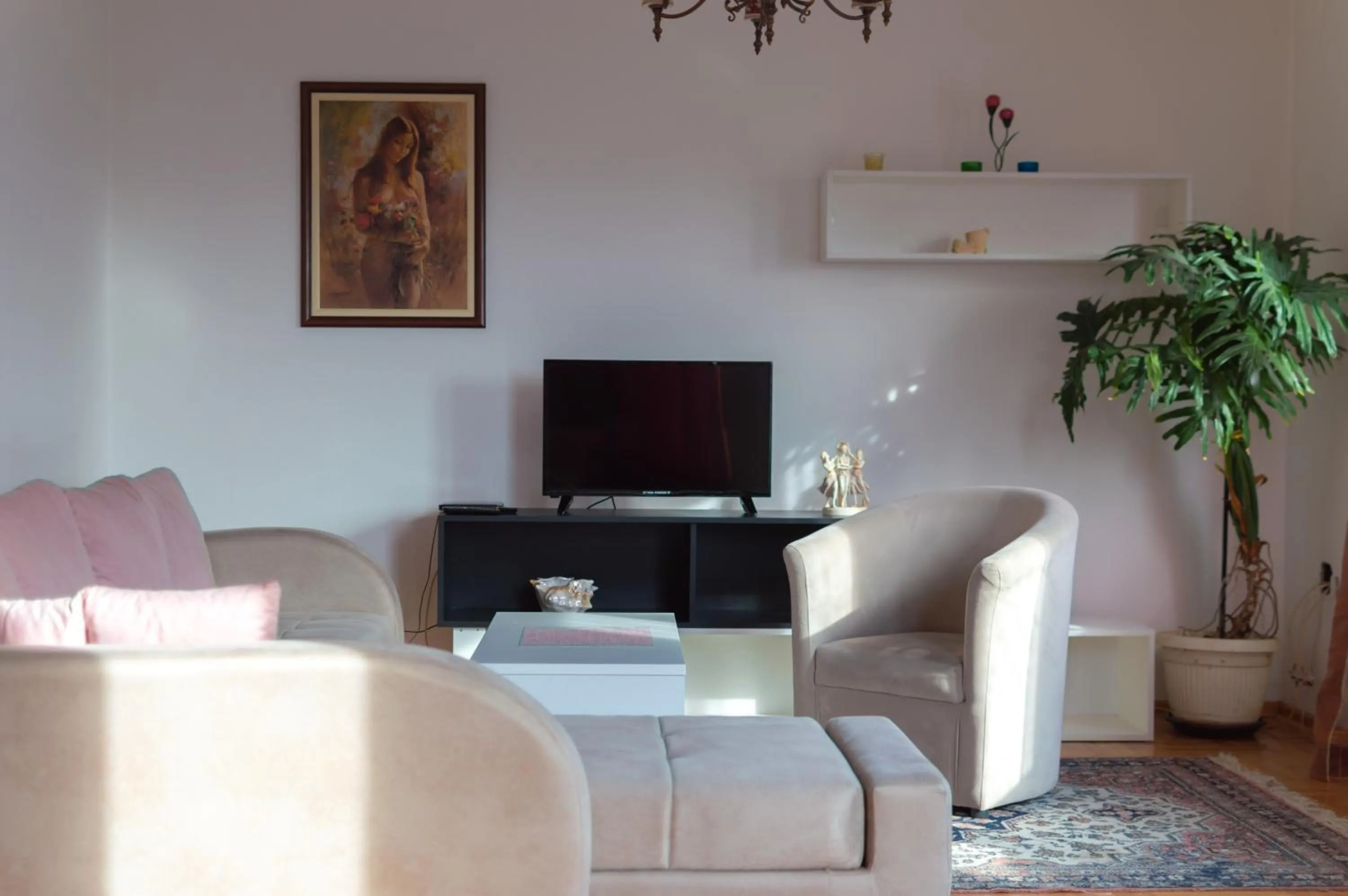 TV and multimedia in Poseidon Apartment