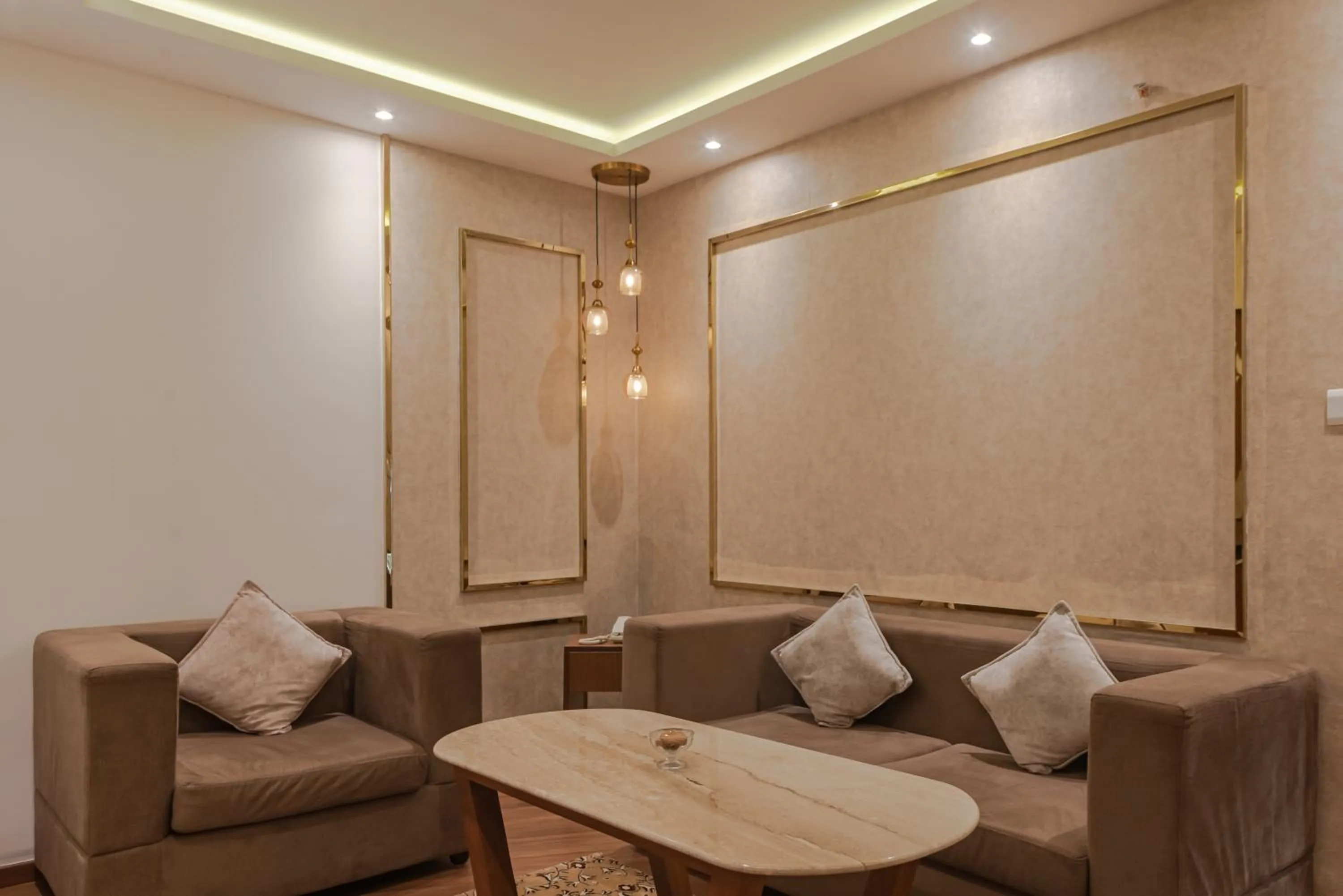 Living room in Goldfinch Hotel Mangalore