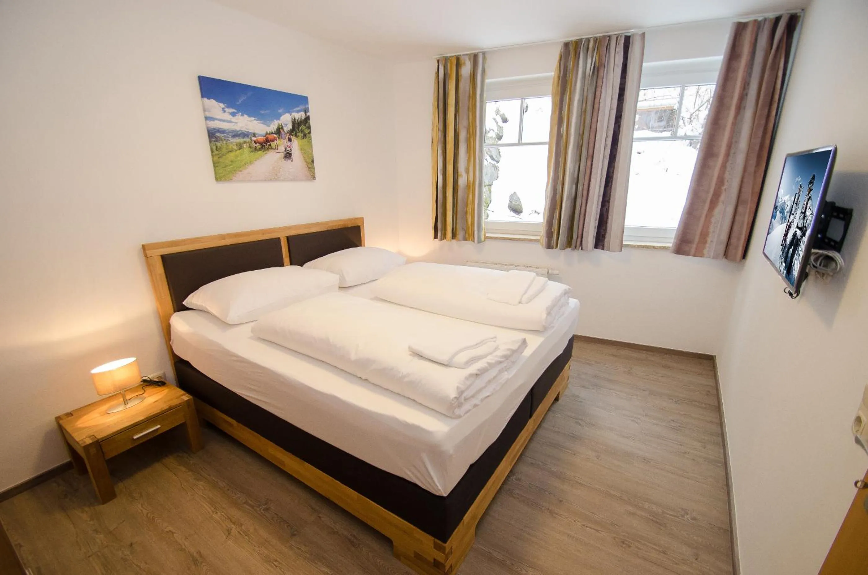 Bedroom, Bed in Apartments Summer & Winter Fun by All in One Apartments incl SUMMER CARD
