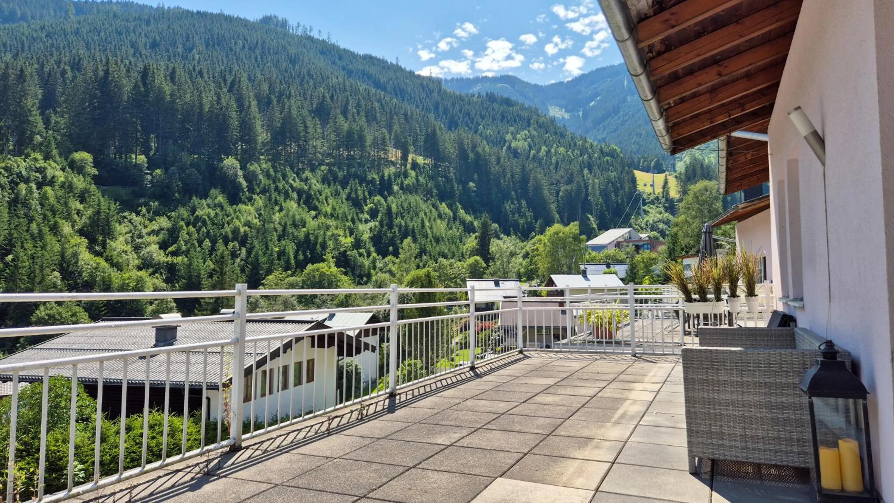 Summer in Apartments Summer & Winter Fun by All in One Apartments incl SUMMER CARD
