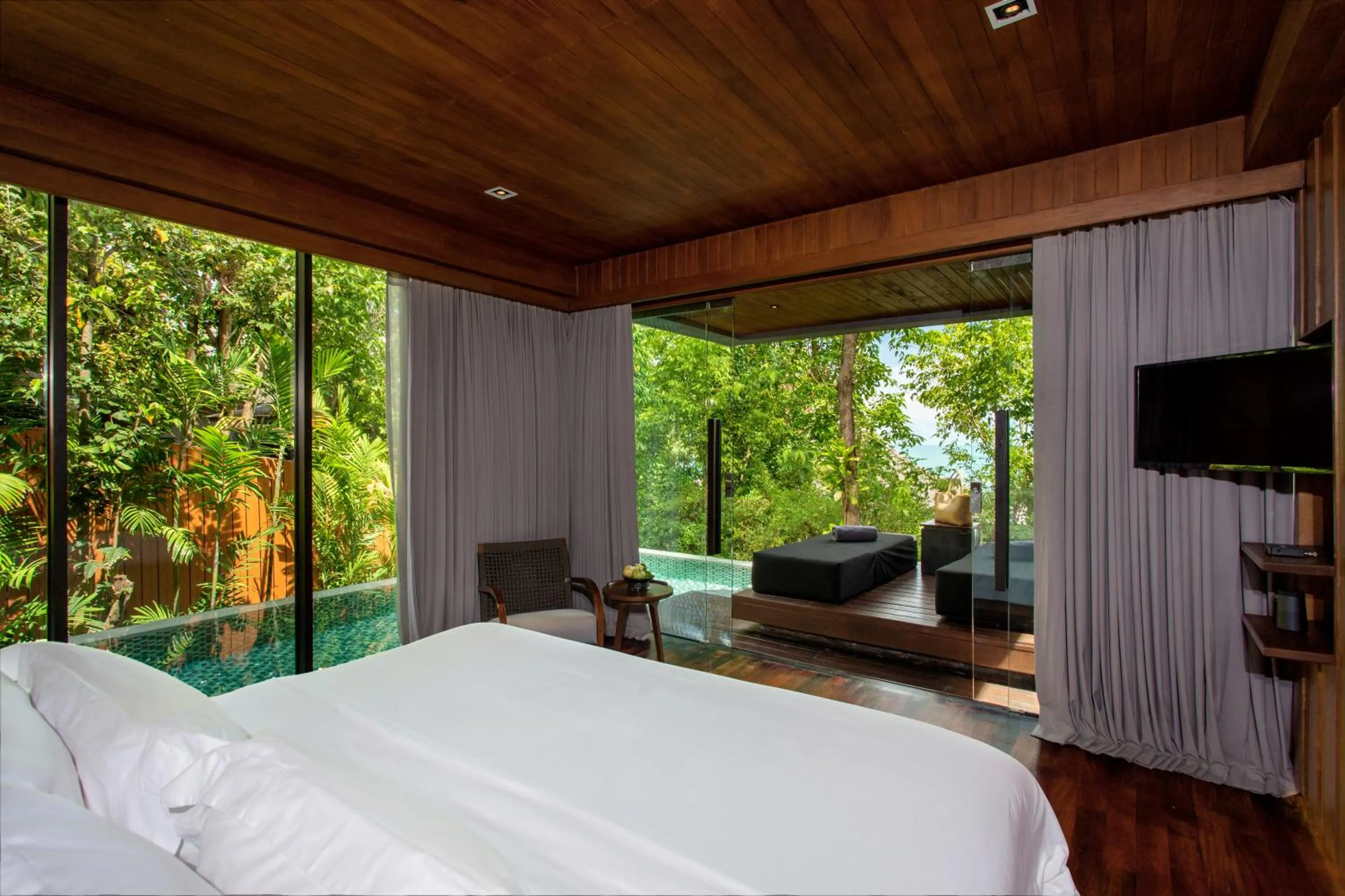 Bedroom, Bed in Silavadee Pool Spa Resort - SHA Extra Plus