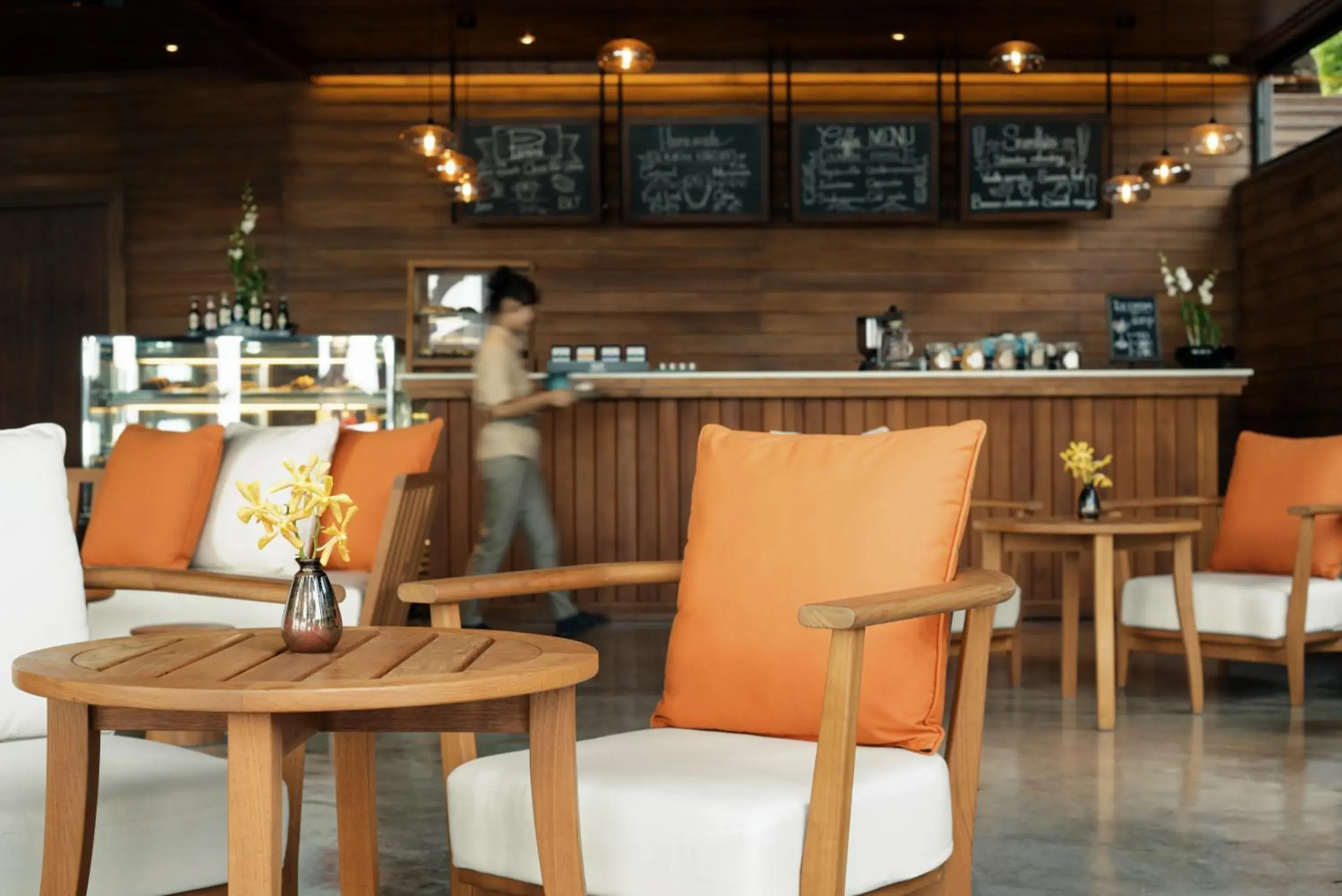 Lounge or bar in Silavadee Pool Spa Resort - SHA Extra Plus Lounge or bar in Silavadee Pool Spa Resort - SHA Extra Plus