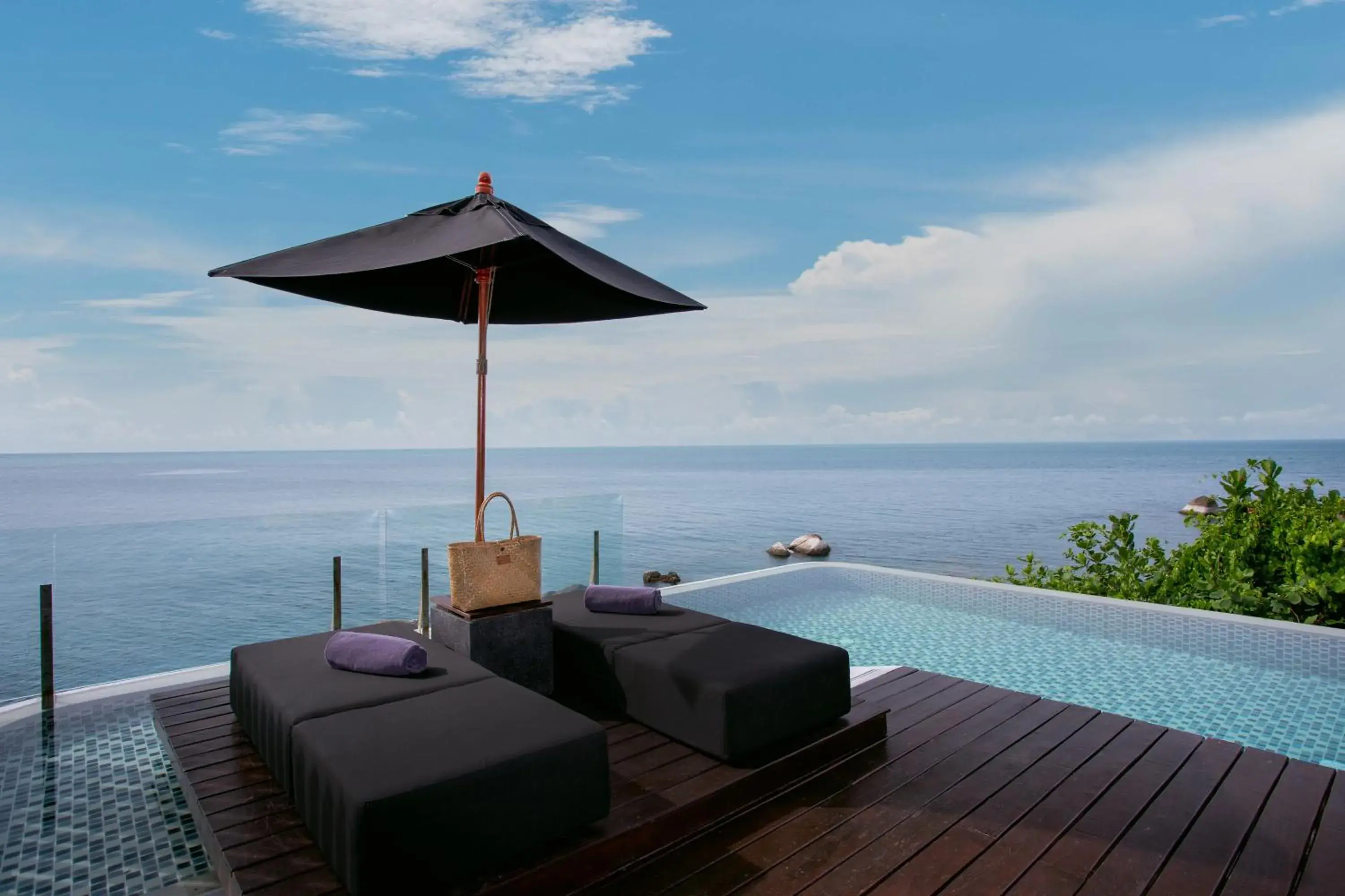 Sea view in Silavadee Pool Spa Resort - SHA Extra Plus Sea view in Silavadee Pool Spa Resort - SHA Extra Plus