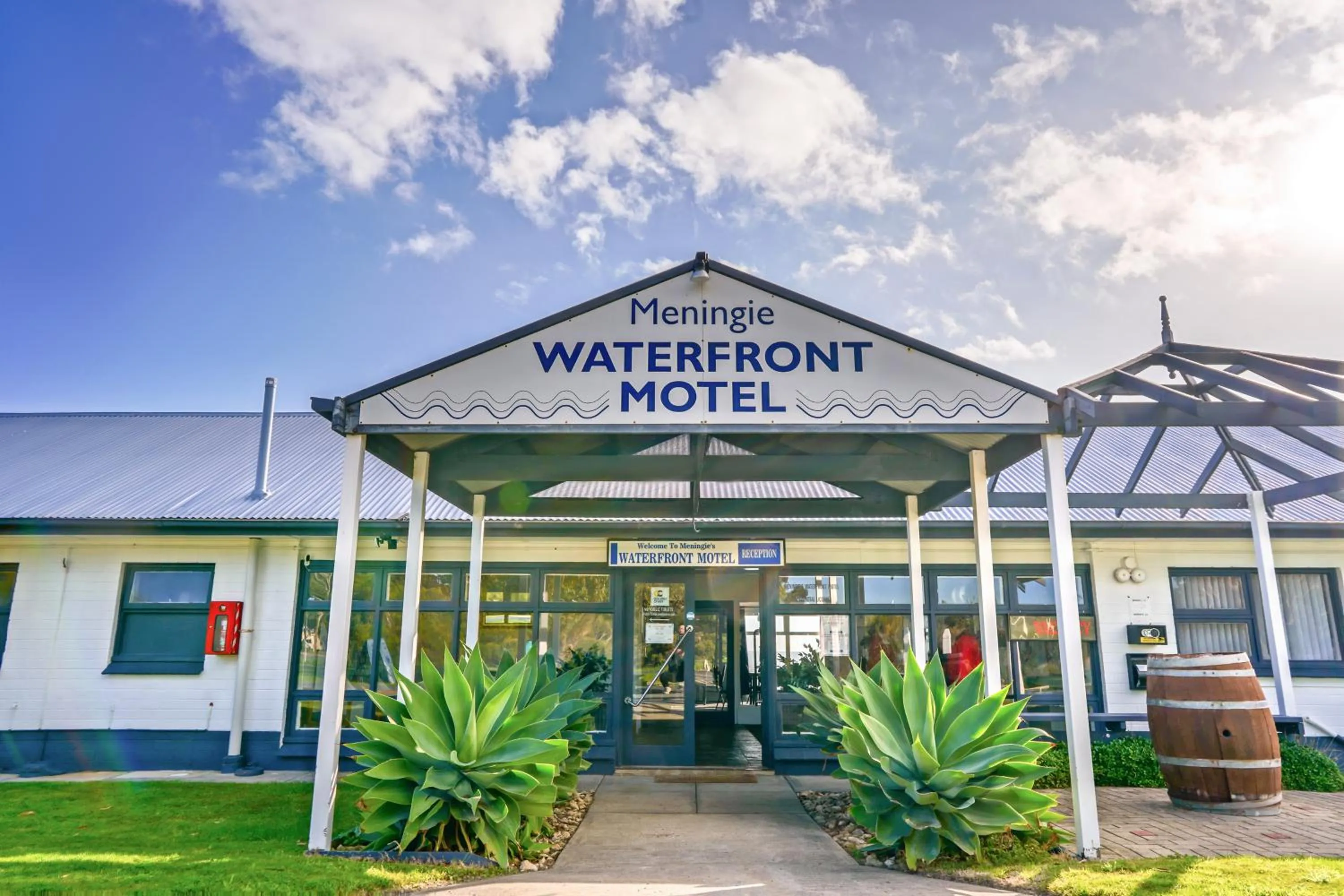 Meningie Waterfront Motel