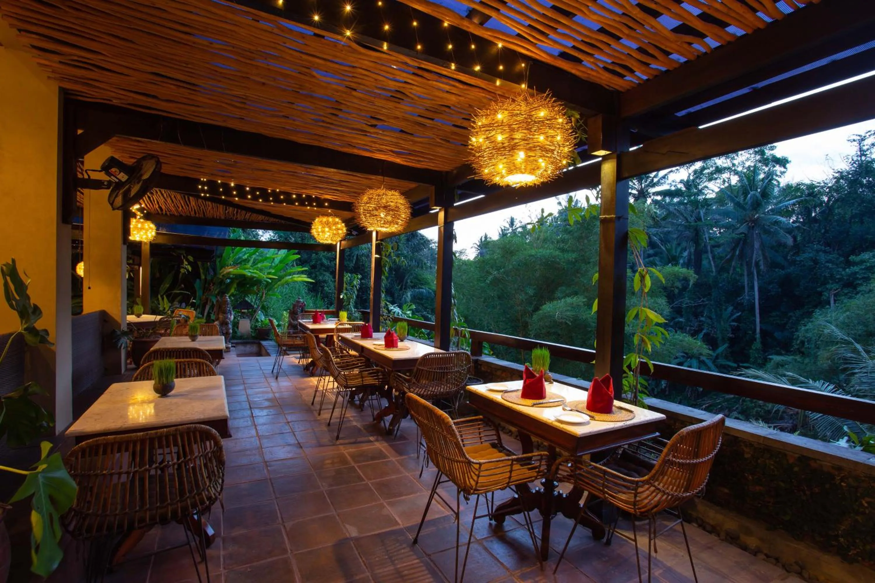 Restaurant/places to eat in Villa Semana Resort Ubud