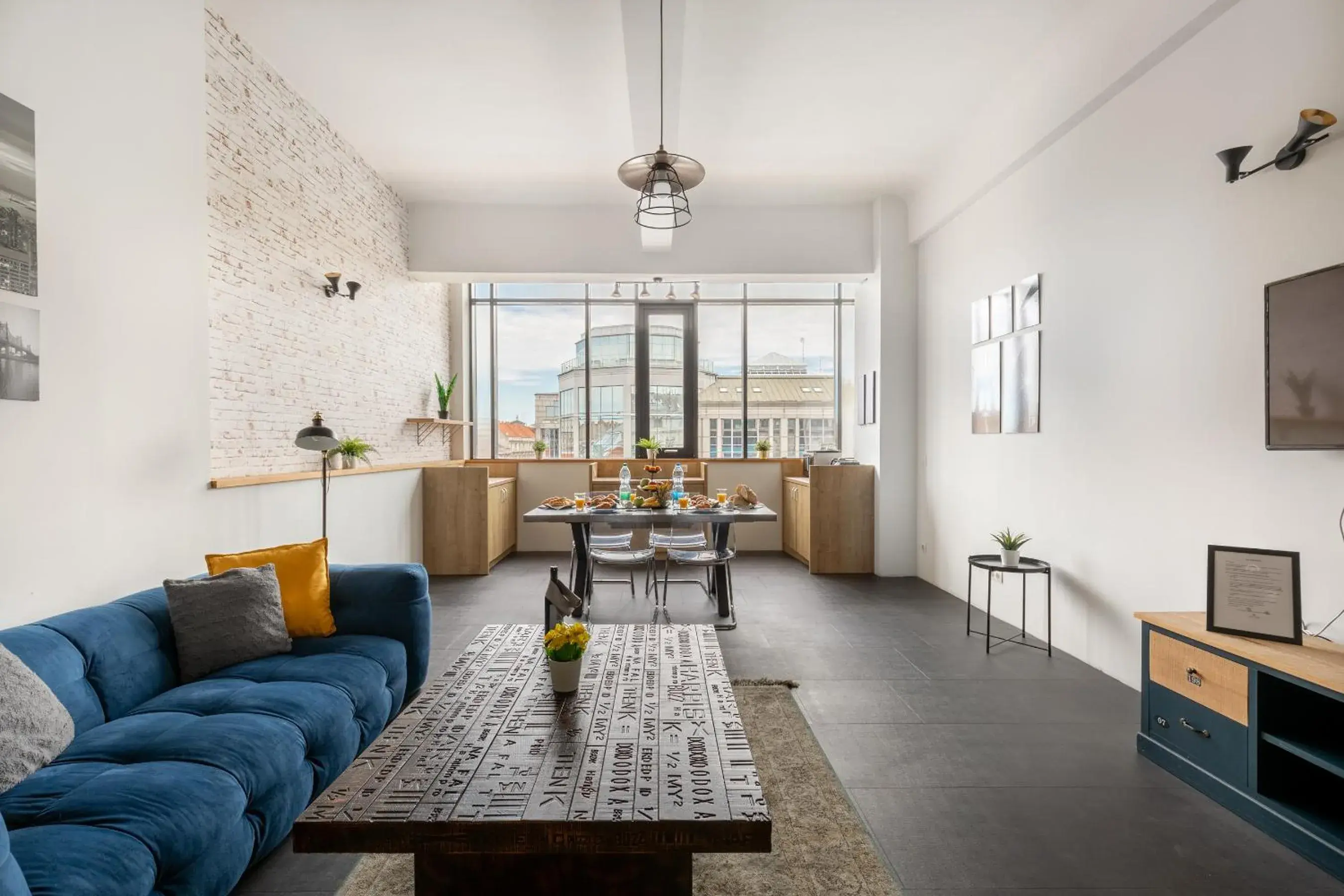 Living room, Seating Area in LOFT Astoria