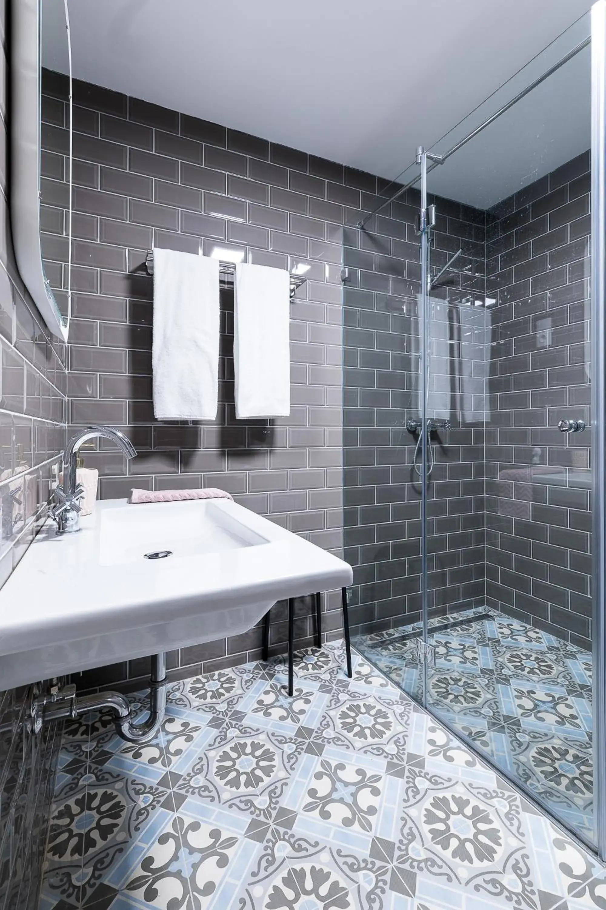 Toilet, Bathroom in LOFT Astoria