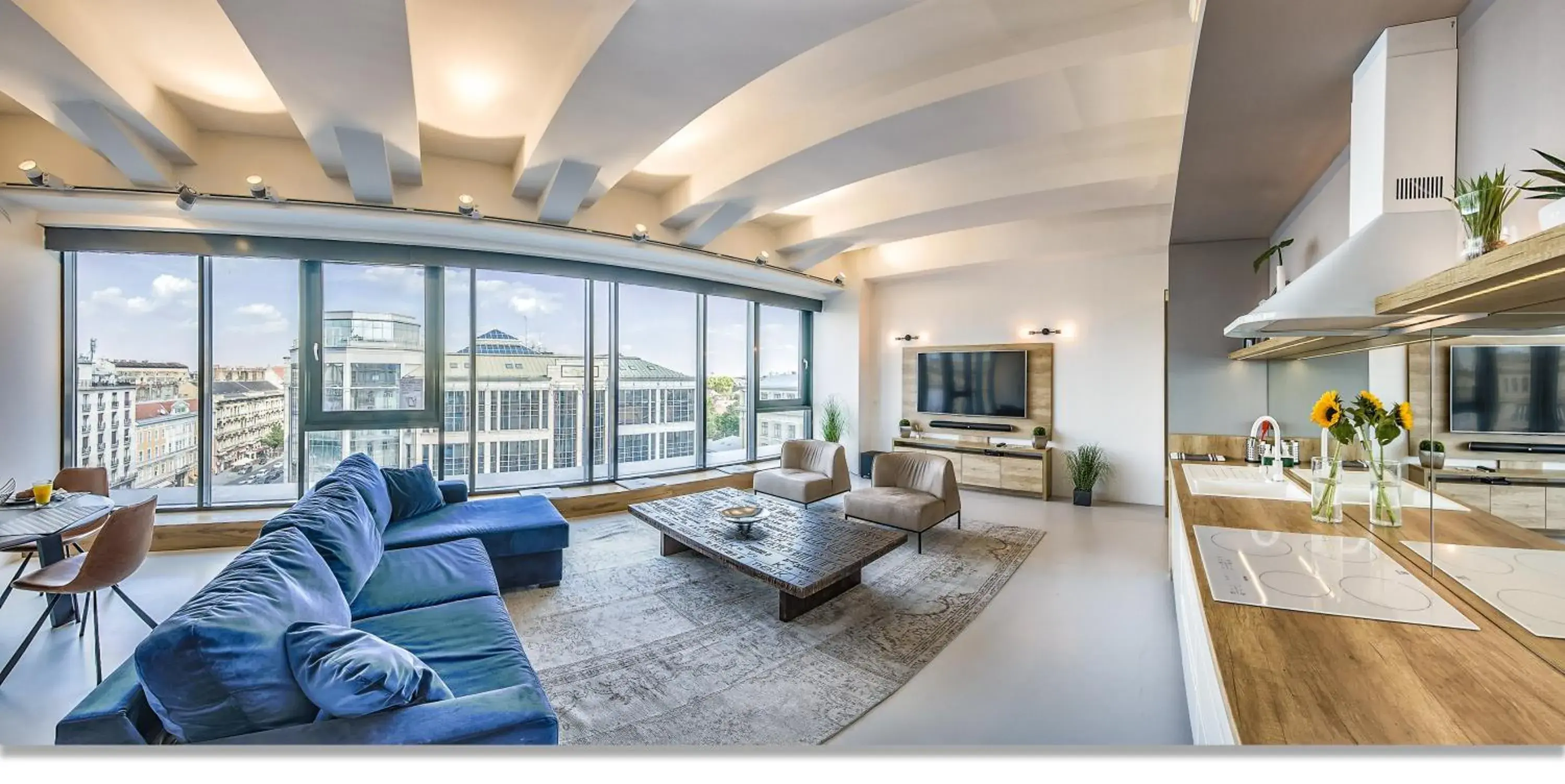 TV and multimedia, Seating Area in LOFT Astoria