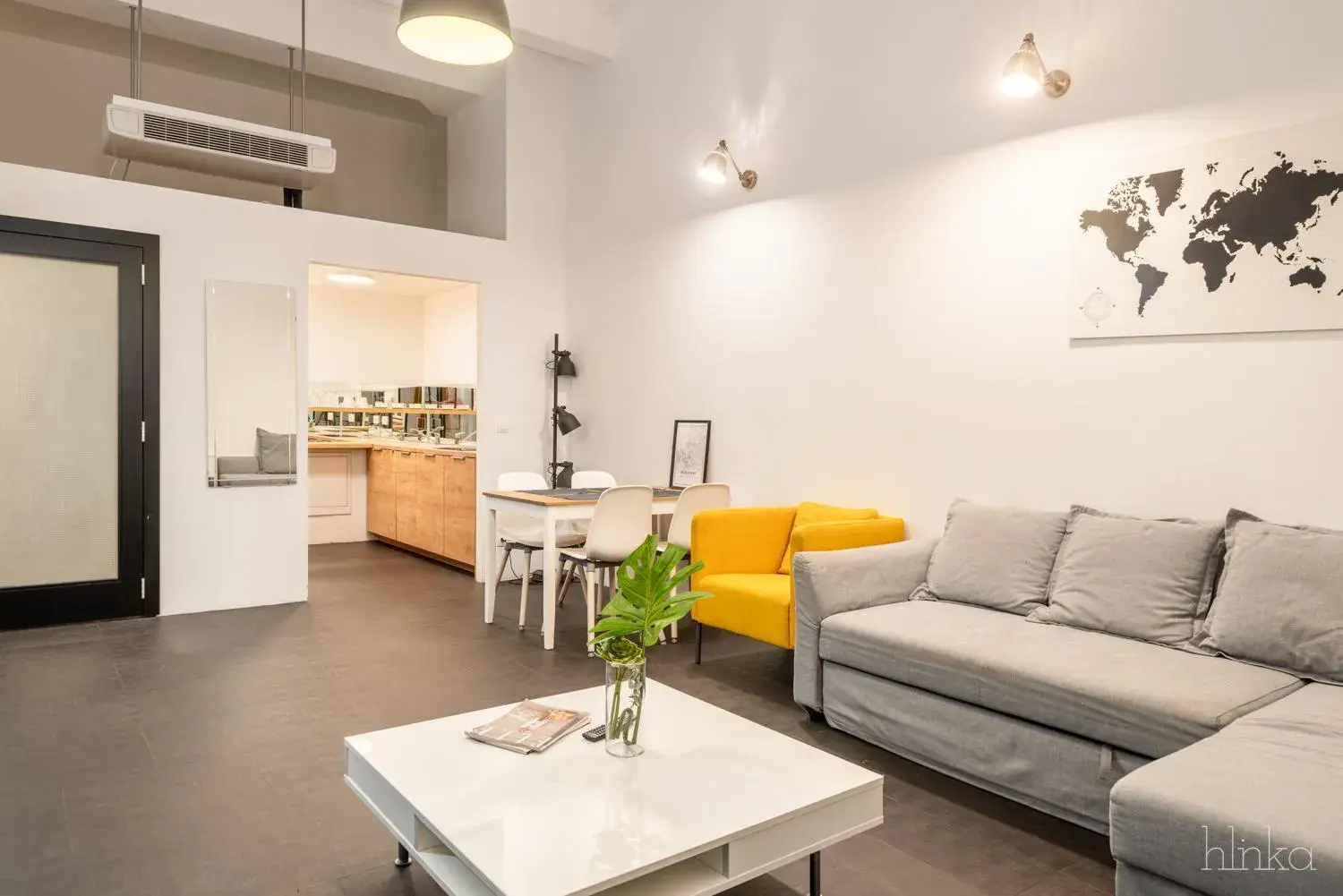 Seating Area in LOFT Astoria