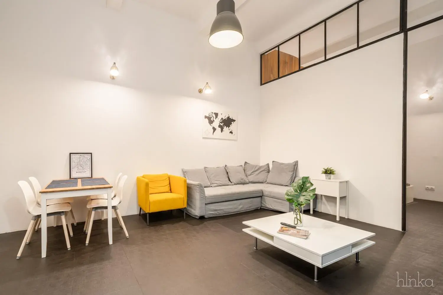 Seating Area in LOFT Astoria