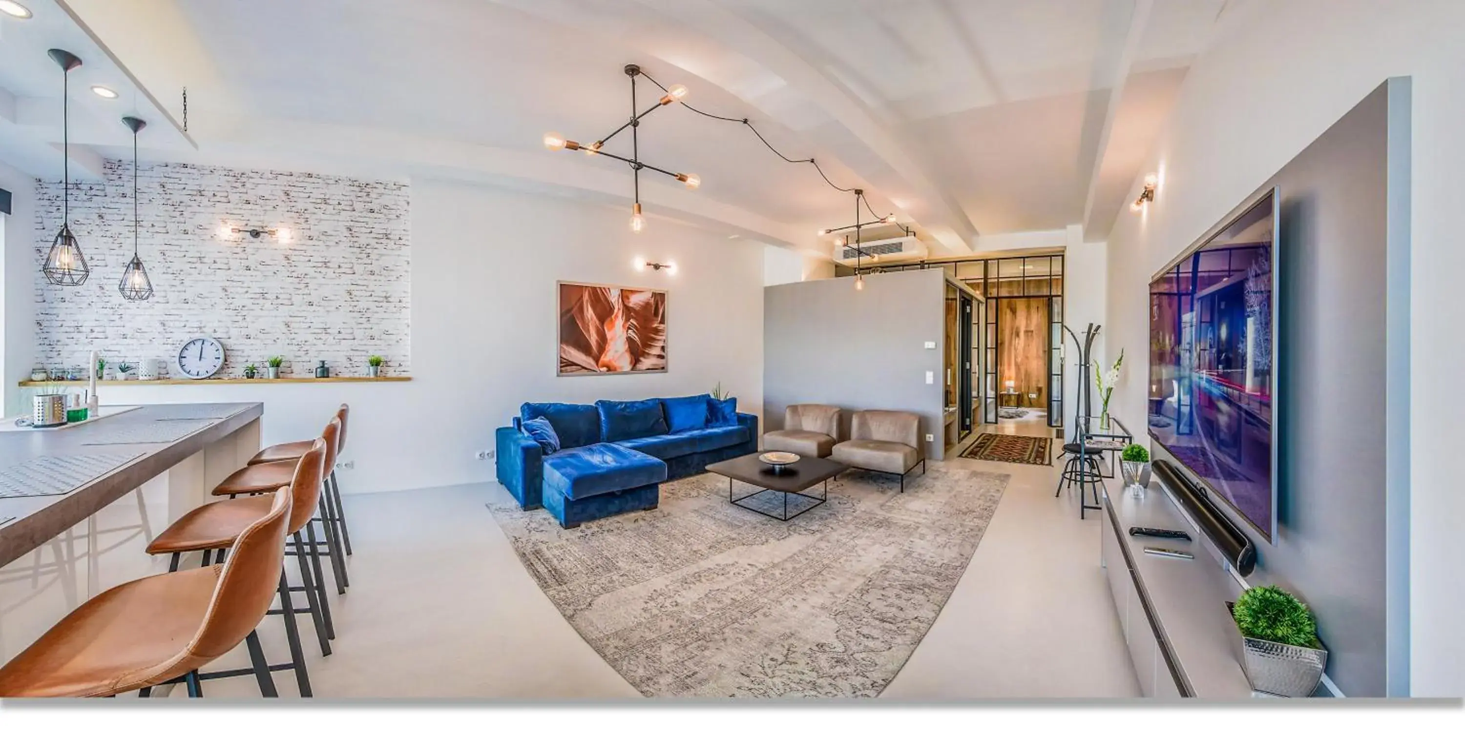 Living room, Seating Area in LOFT Astoria