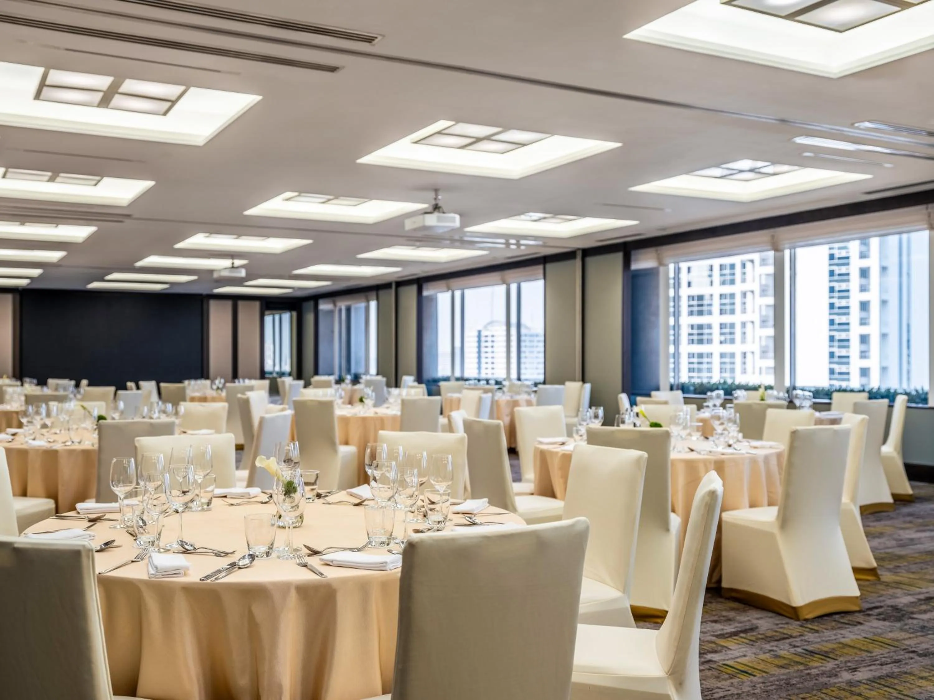 Banquet/Function facilities in Crowne Plaza Bangkok Lumpini Park by IHG
