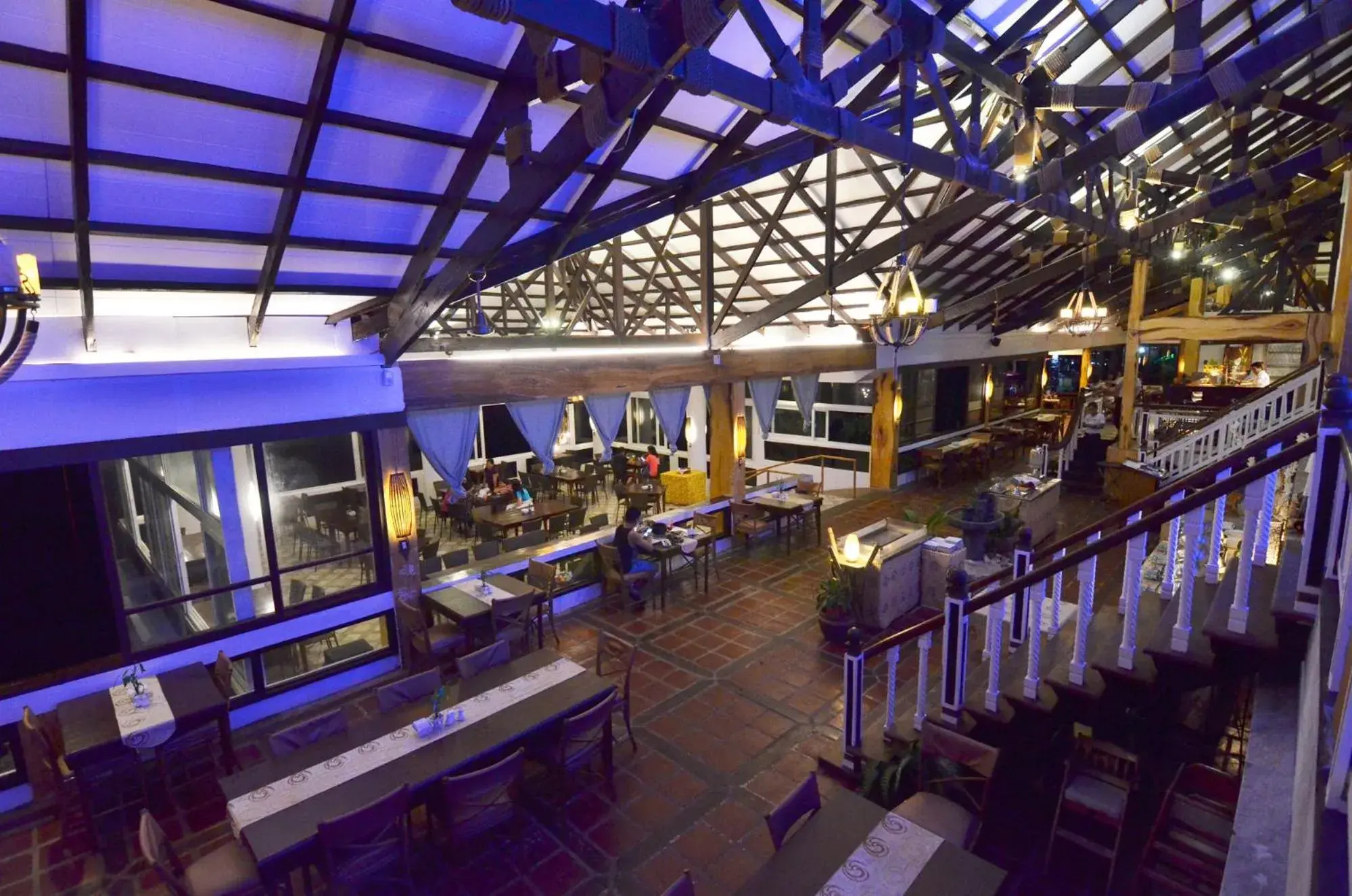 Restaurant/places to eat in Eagle Point Beach and Dive Resort Restaurant/places to eat in Eagle Point Beach and Dive Resort