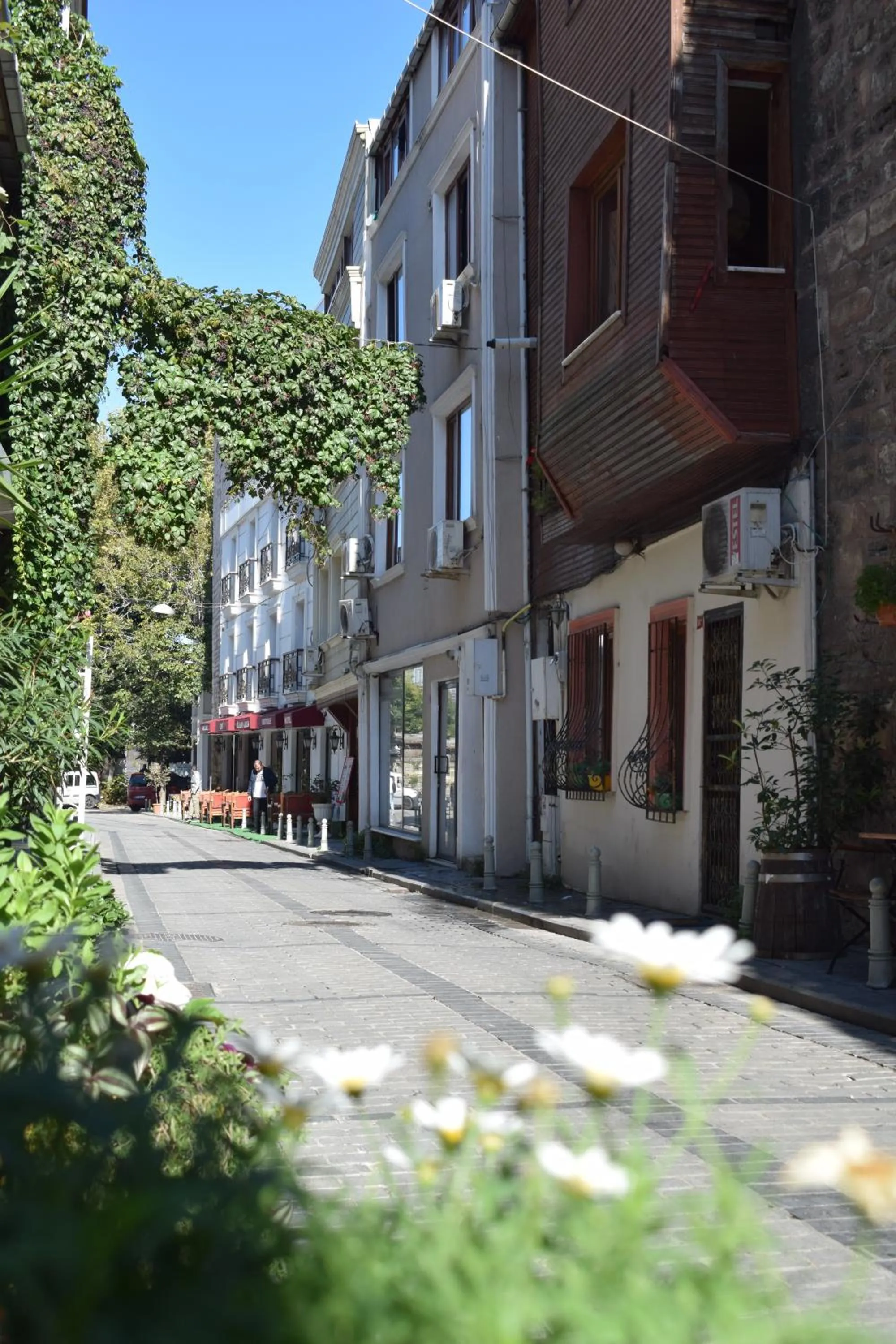 Neighbourhood in Sur Istanbul Hotel