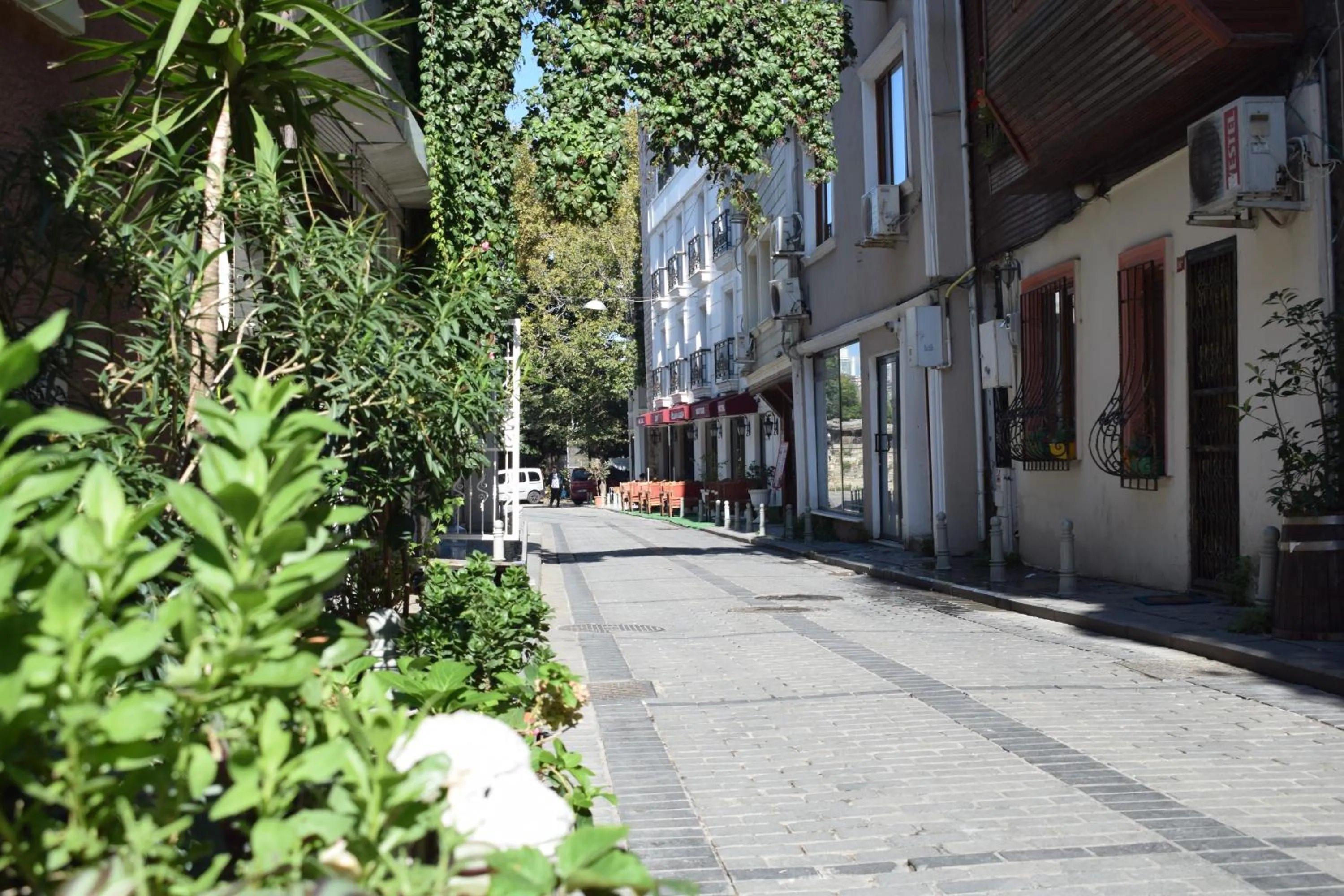 Neighbourhood in Sur Istanbul Hotel