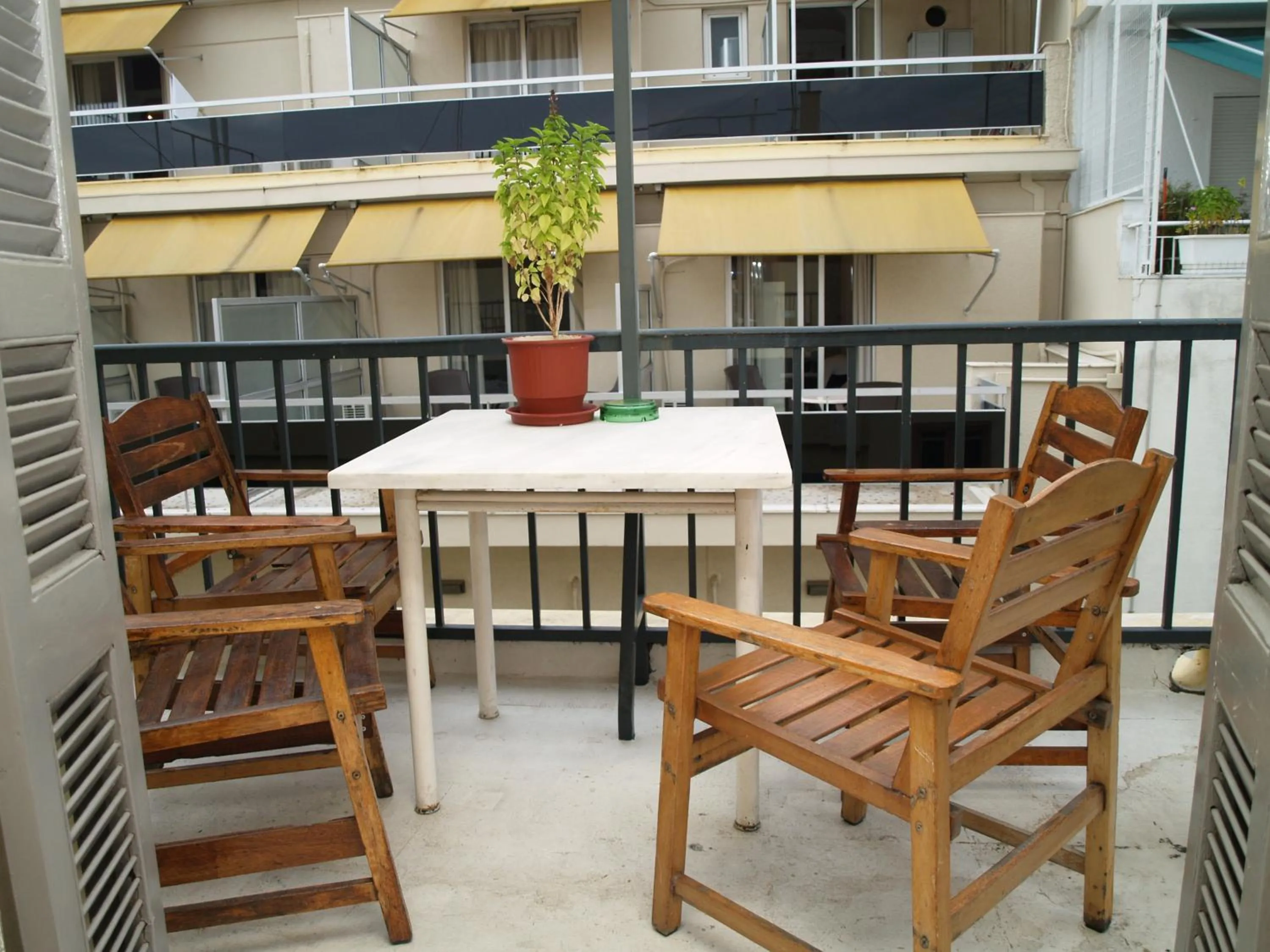 Day in Acropolis House