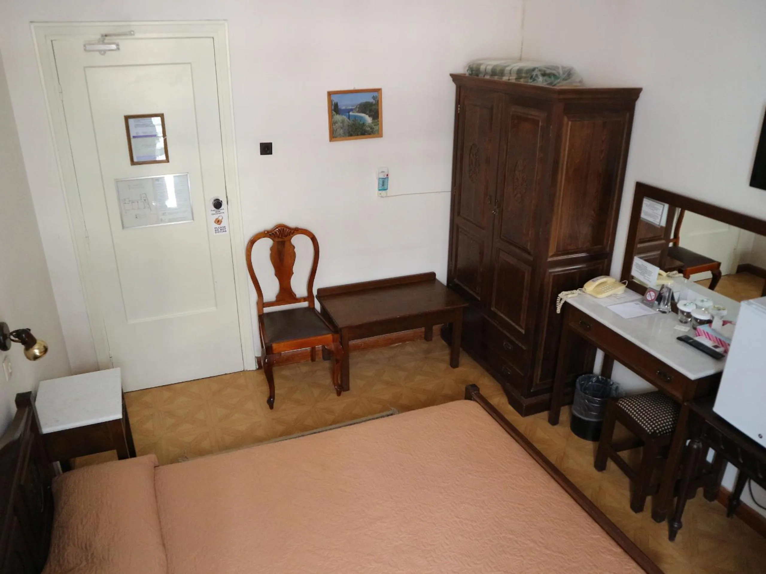 Bed in Acropolis House