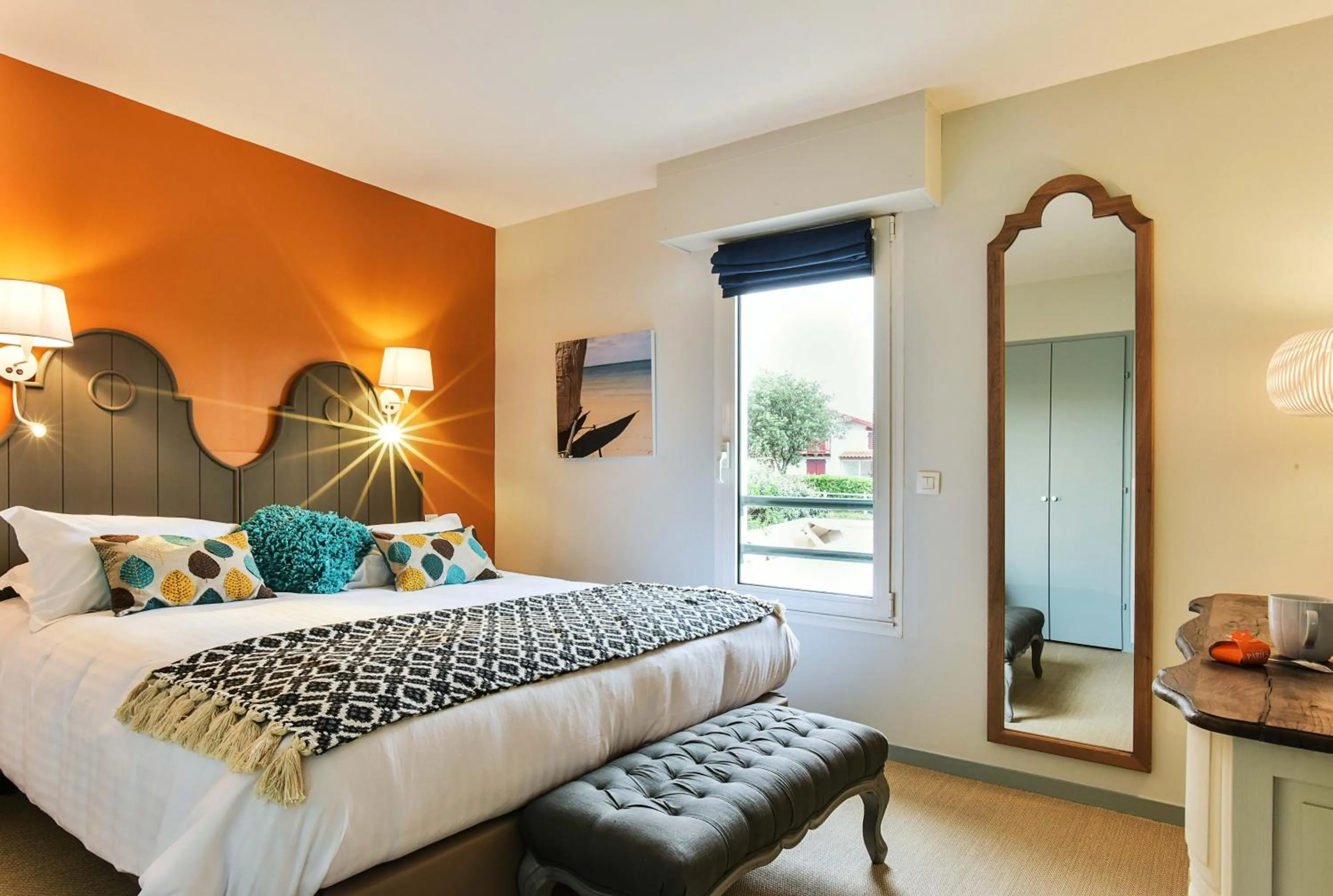 Bedroom in Hôtel La Réserve