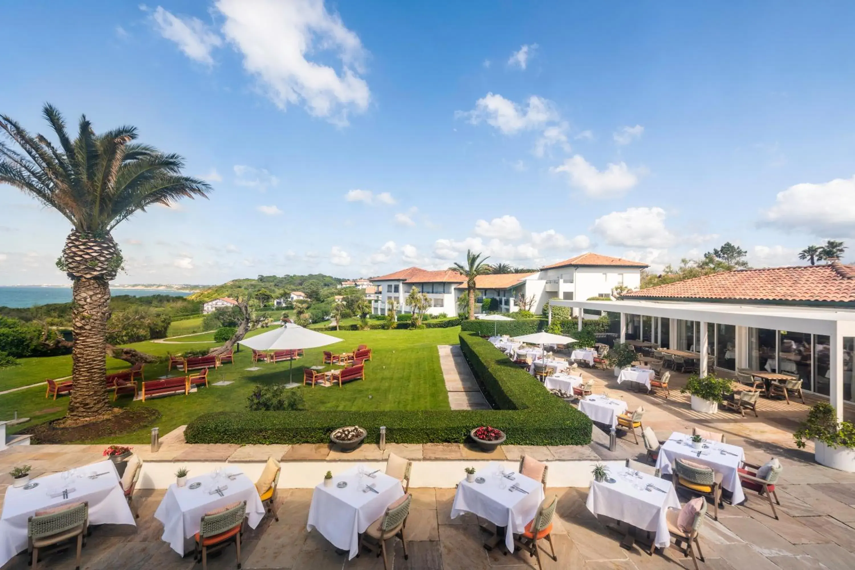 Restaurant/places to eat in Hôtel La Réserve Restaurant/places to eat in Hôtel La Réserve