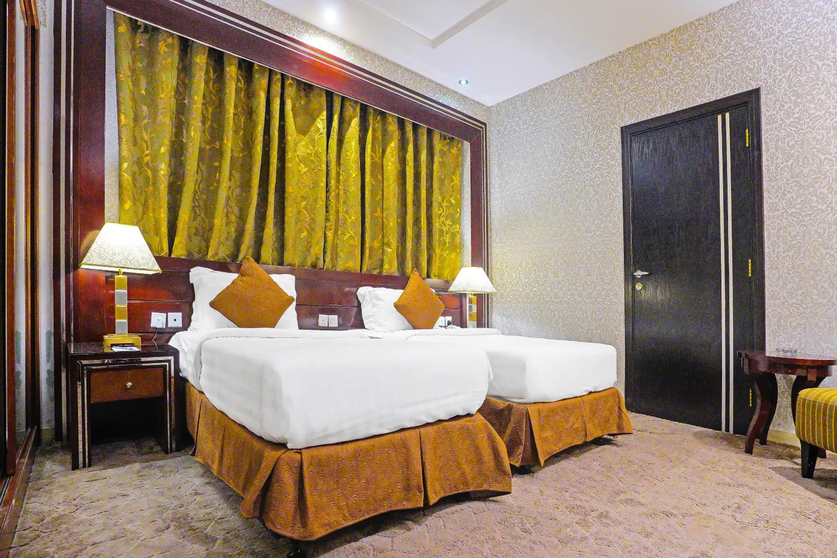 Photo of the whole room in Garden Palace Hotel