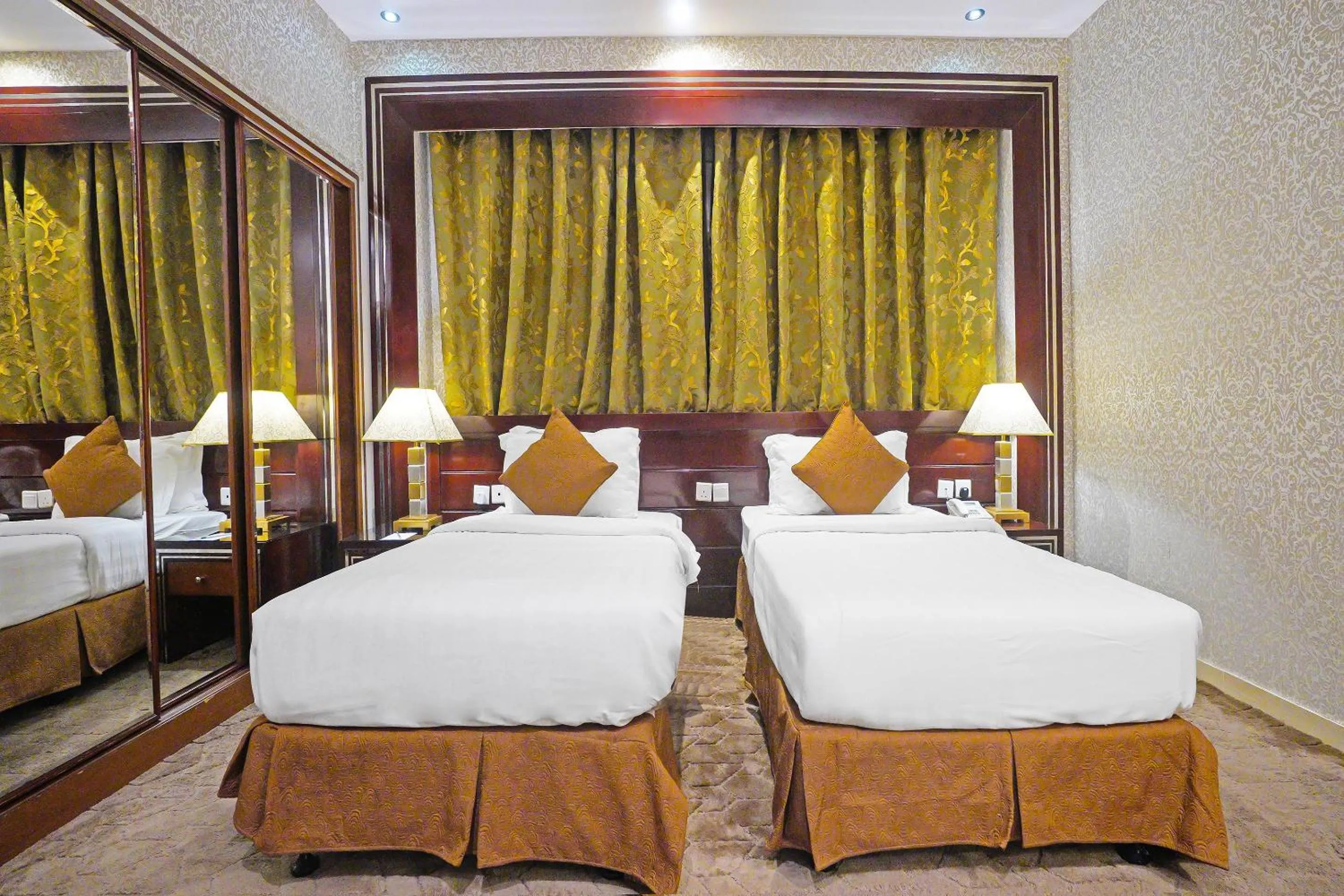 Photo of the whole room in Garden Palace Hotel