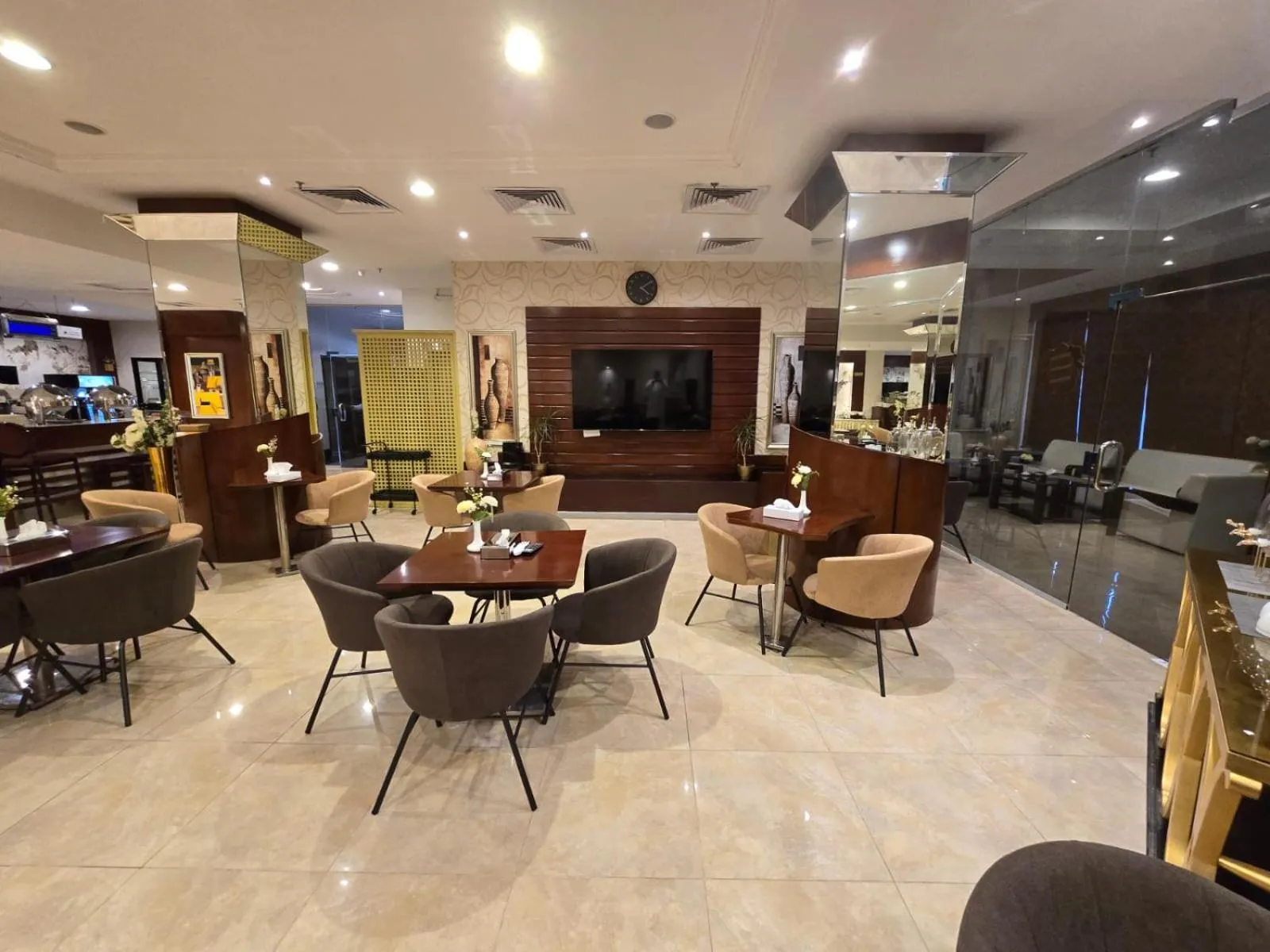 Breakfast in Ekono Hotel