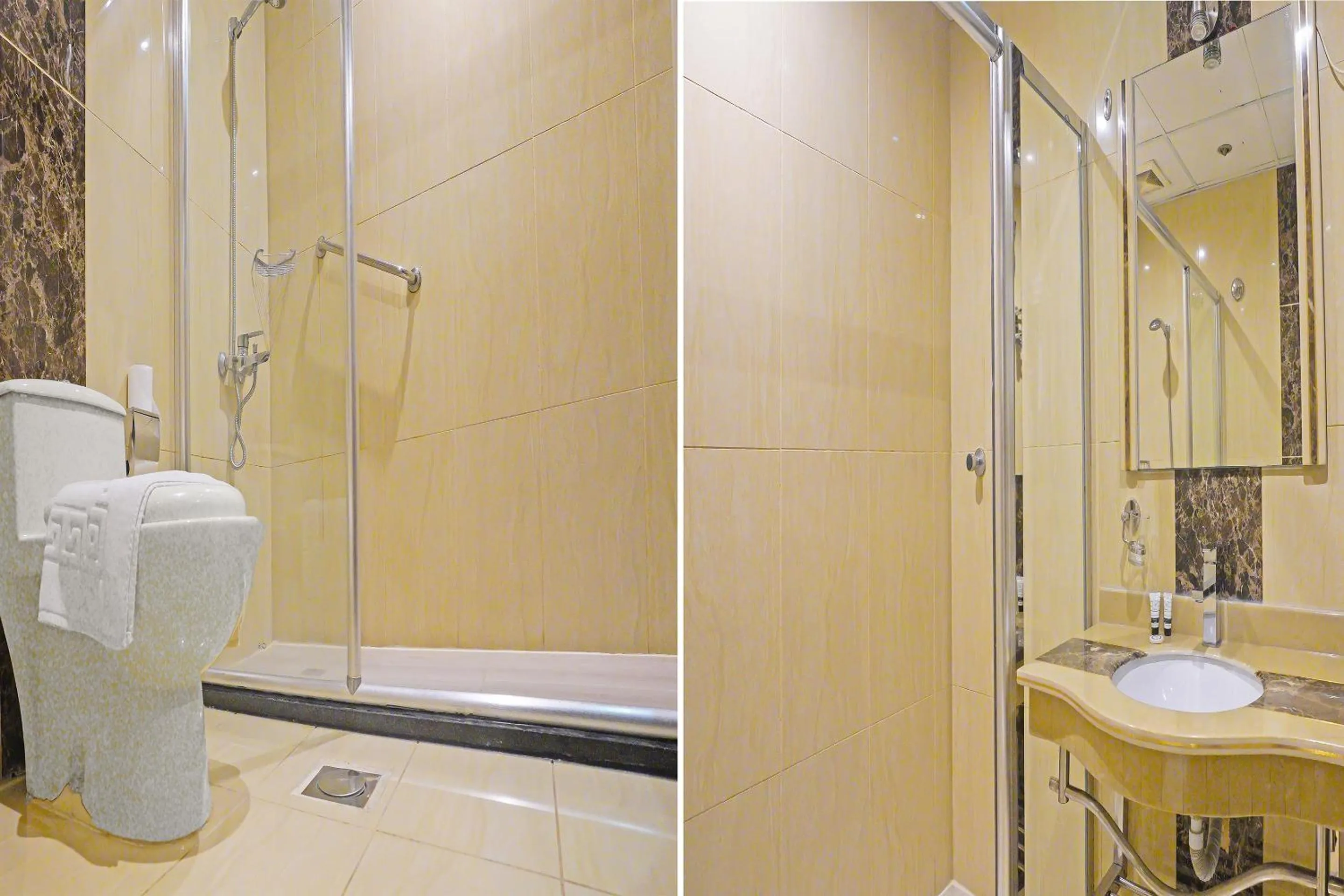 Bathroom in Garden Palace Hotel