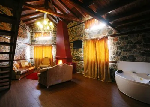 Photo of the whole room, Bed in Gioras Hotel