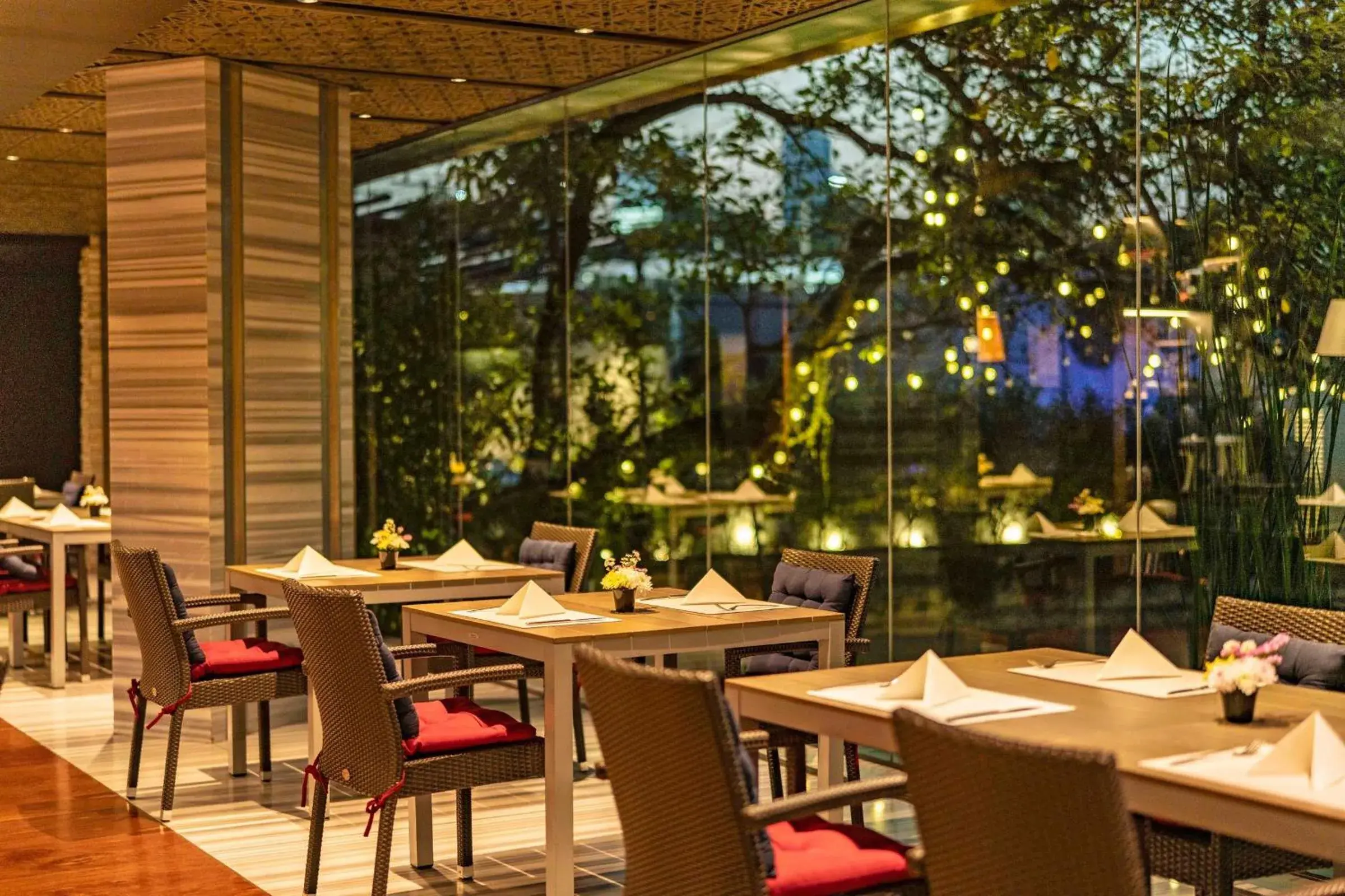 Restaurant/places to eat in TUI BLUE Maduzi Hotel Bangkok Restaurant/places to eat in TUI BLUE Maduzi Hotel Bangkok