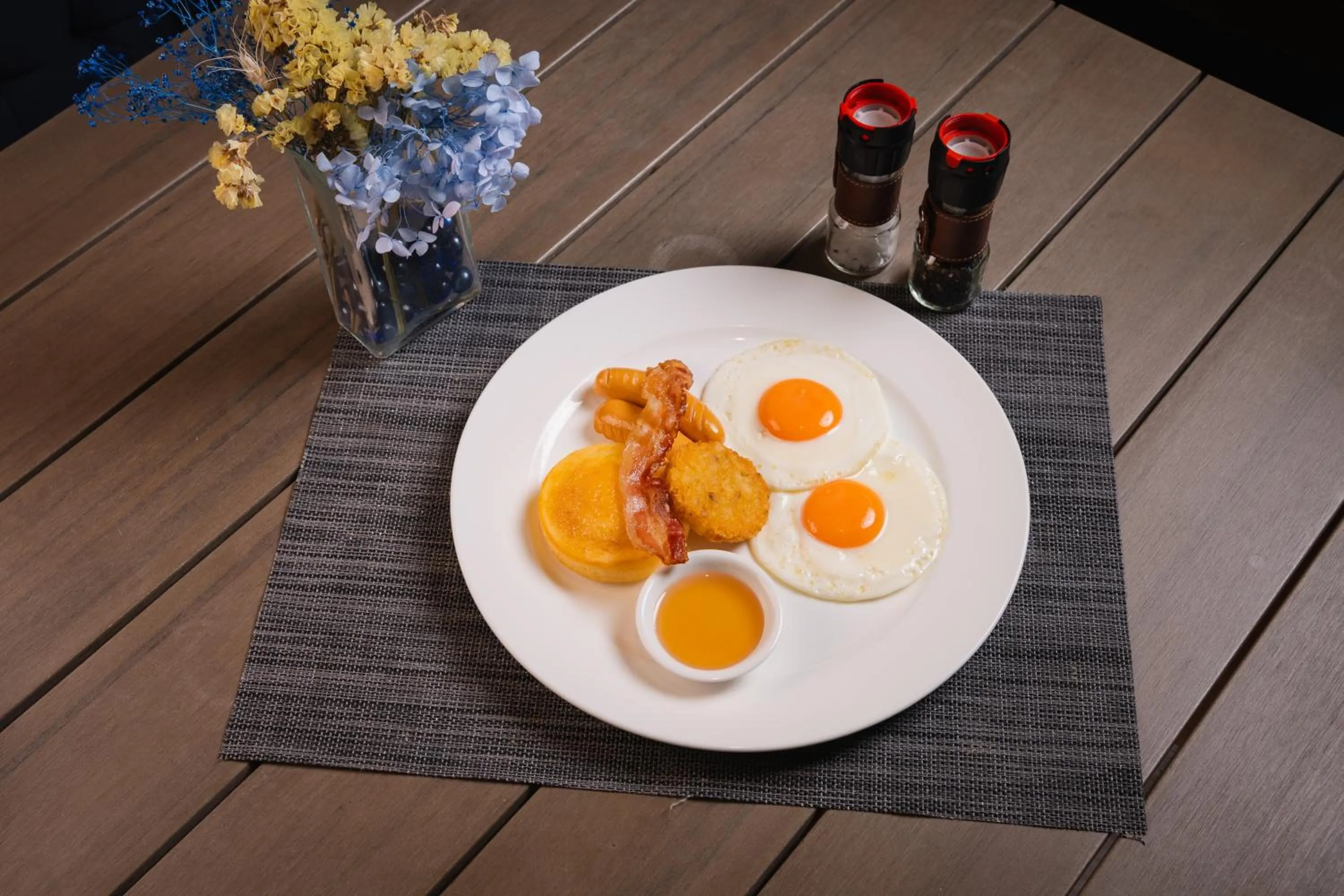 Food in TUI BLUE Maduzi Hotel Bangkok