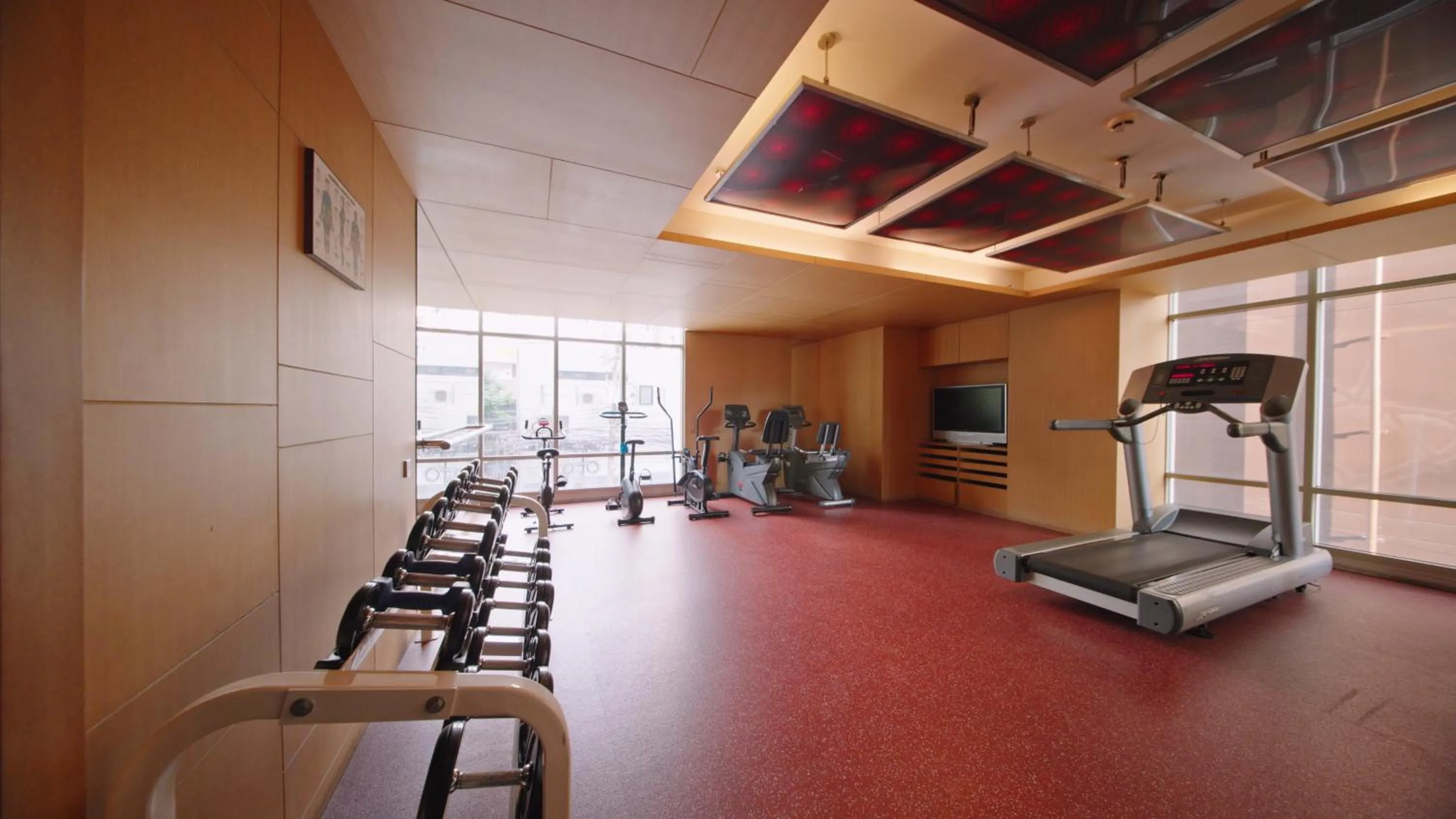 Fitness centre/facilities in TUI BLUE Maduzi Hotel Bangkok